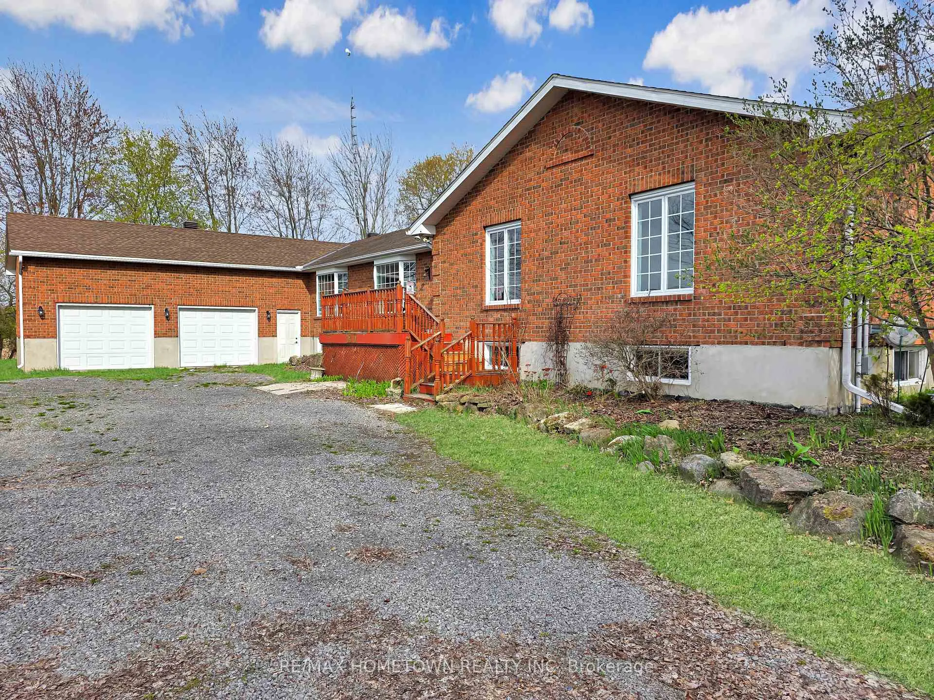Photo 2 of 3583 Carman Road, South Dundas, South Dundas (Matilda) Twp — HOMEH