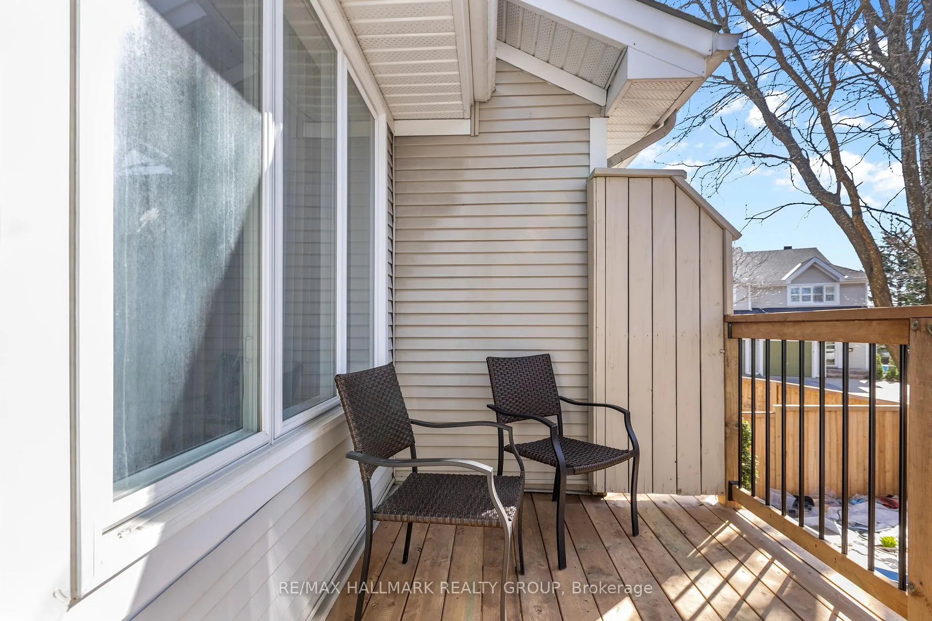 Photo 14 of 16 Maxton Private, Ottawa, Beacon Hill South — HOMEH