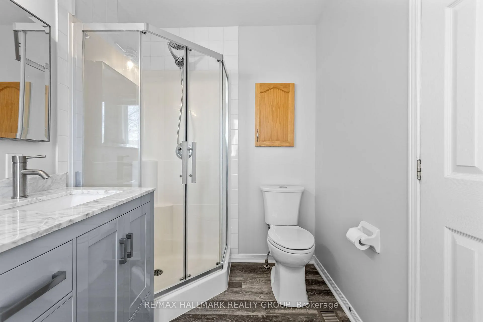 Photo 20 of 16 Maxton Private, Ottawa, Beacon Hill South — HOMEH