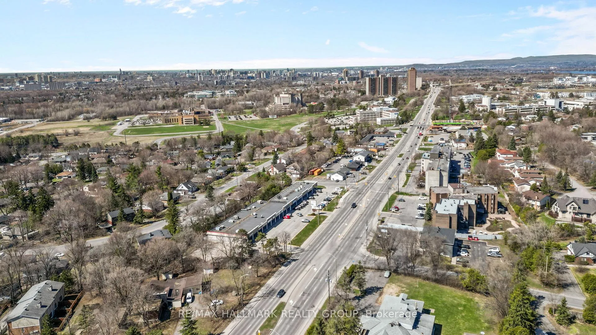 Photo 42 of 16 Maxton Private, Ottawa, Beacon Hill South — HOMEH