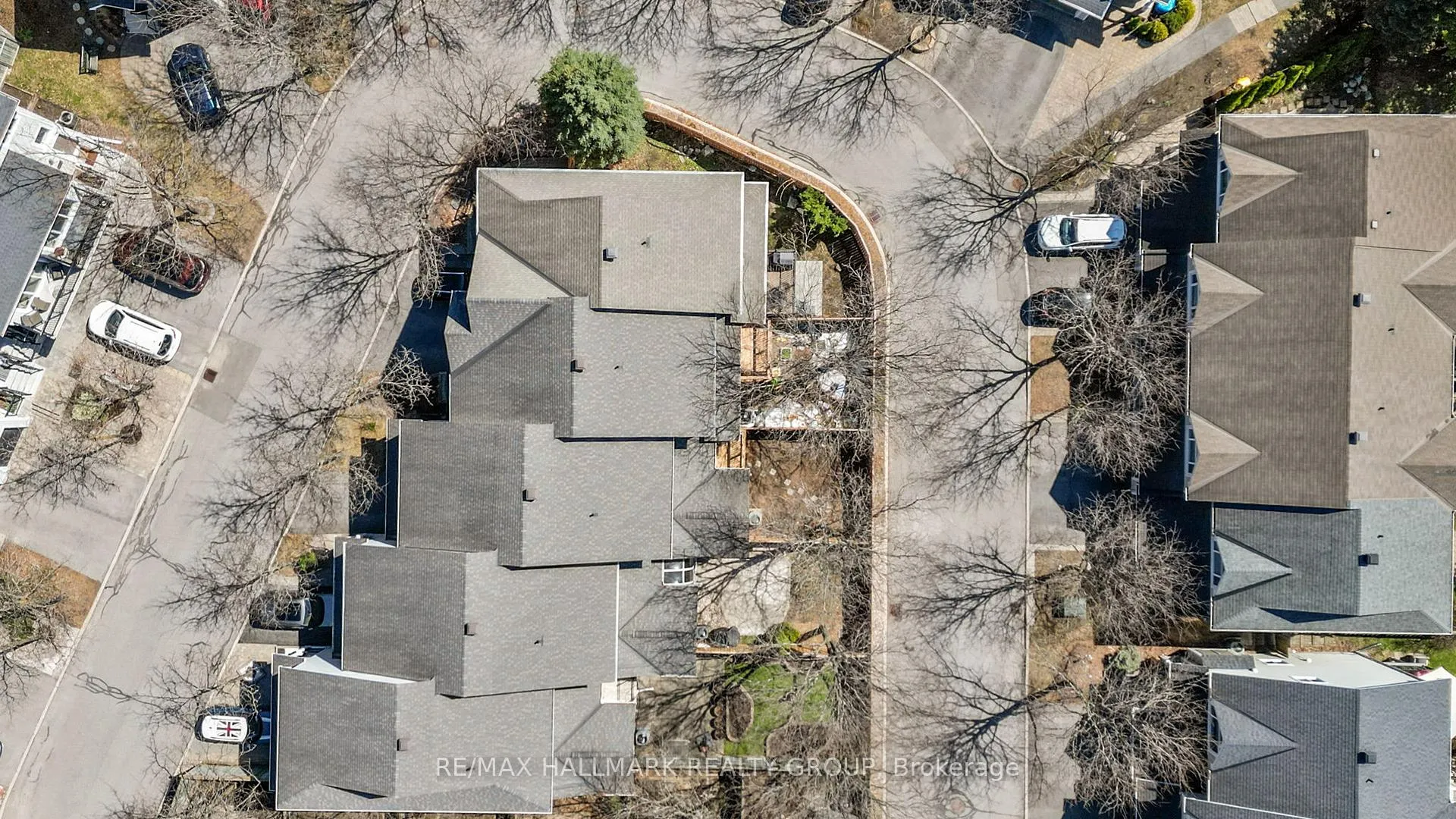 Photo 43 of 16 Maxton Private, Ottawa, Beacon Hill South — HOMEH