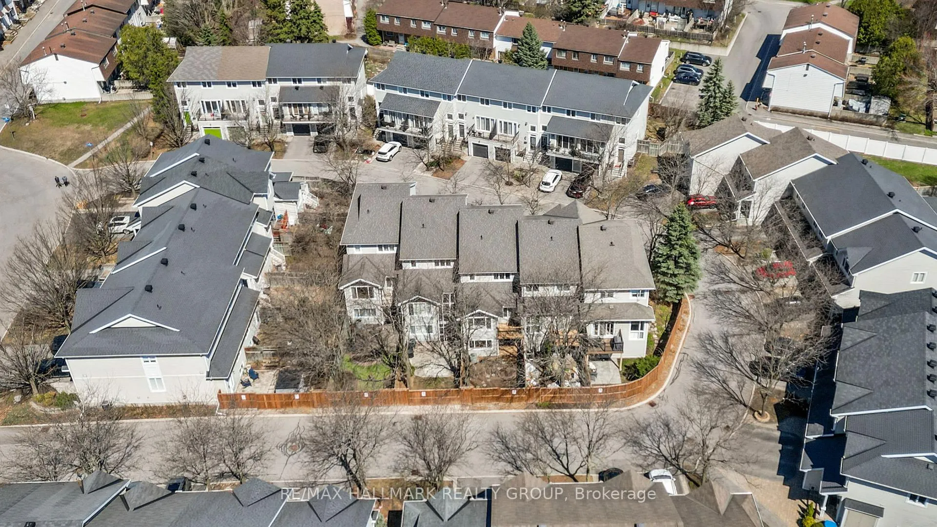 Photo 44 of 16 Maxton Private, Ottawa, Beacon Hill South — HOMEH
