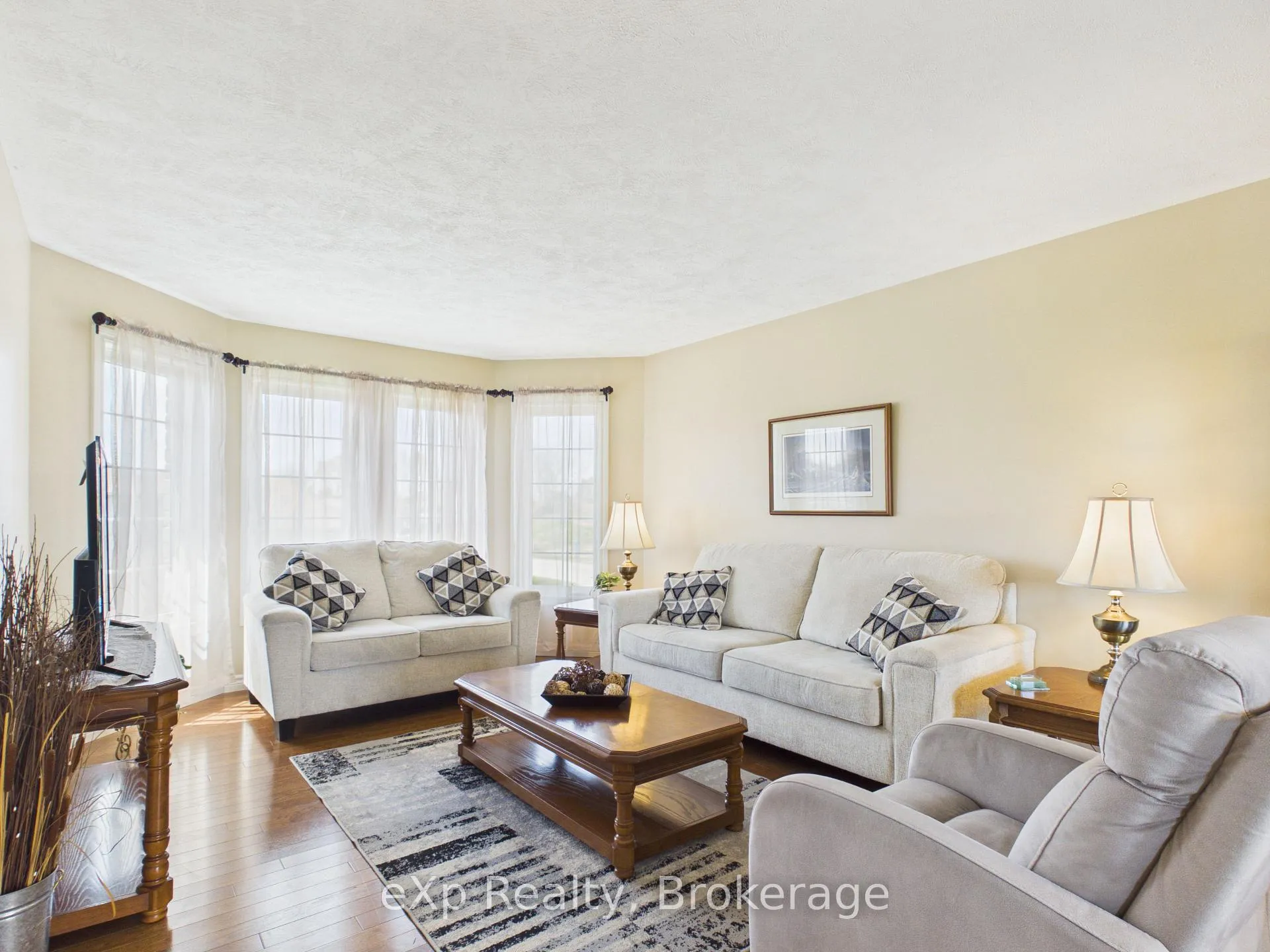 Photo 5 of 241 17th Avenue, Hanover — HOMEH