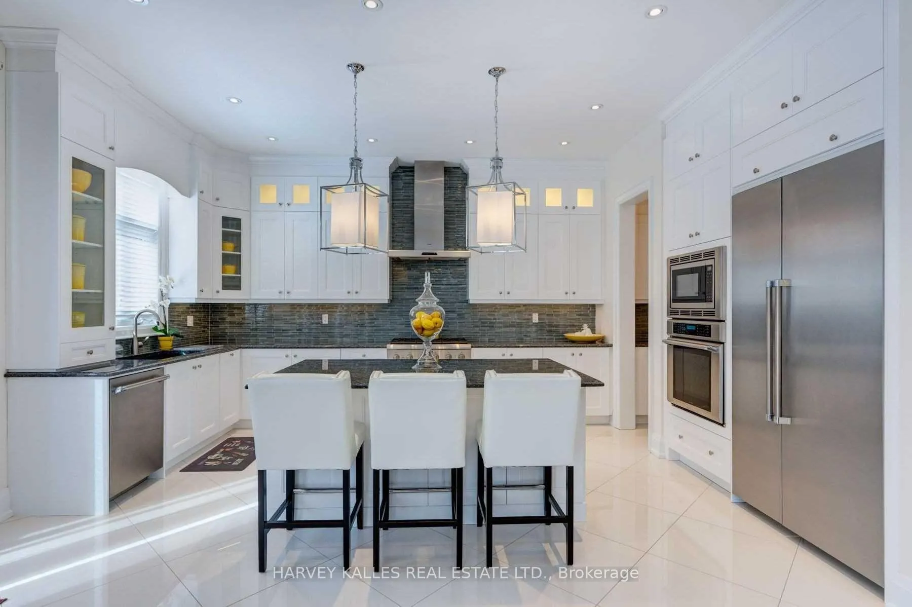 Photo 11 of 76 Baldry Avenue, Vaughan, Patterson — HOMEH