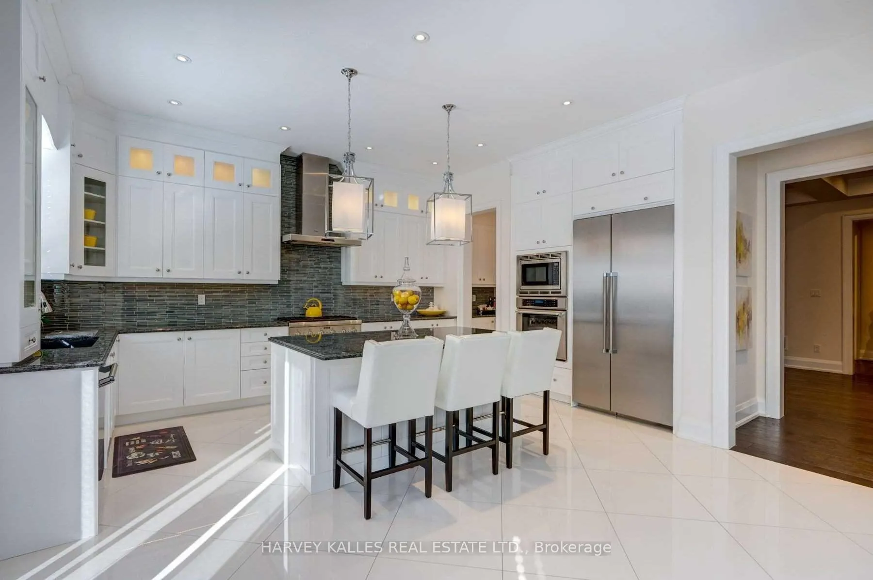 Photo 12 of 76 Baldry Avenue, Vaughan, Patterson — HOMEH