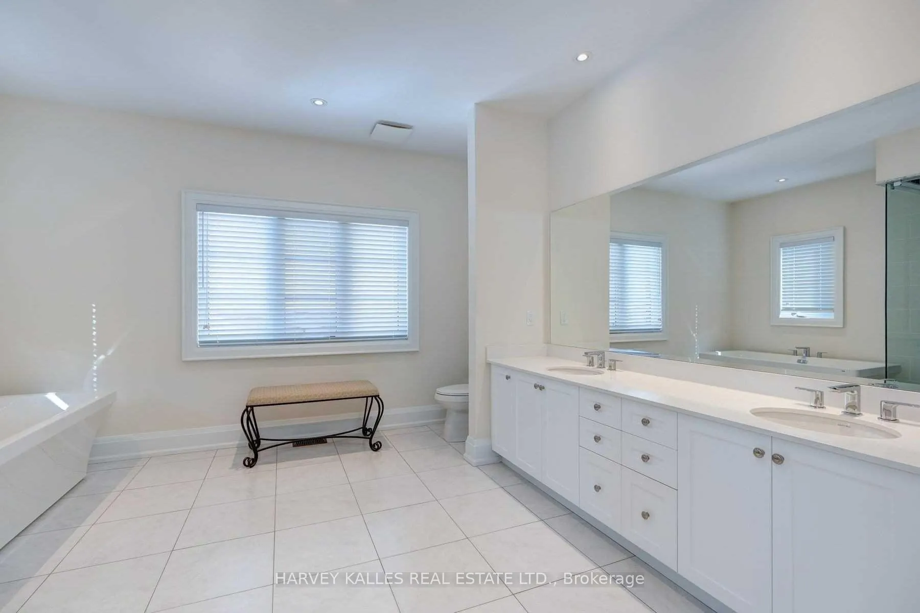 Photo 15 of 76 Baldry Avenue, Vaughan, Patterson — HOMEH
