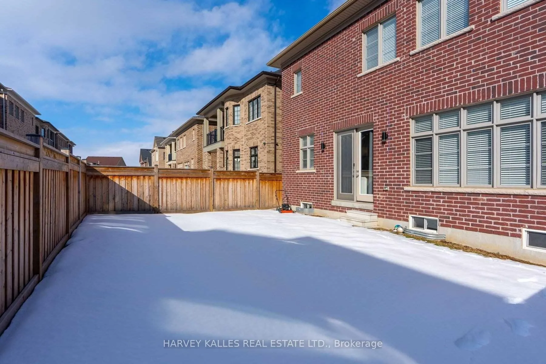 Photo 20 of 76 Baldry Avenue, Vaughan, Patterson — HOMEH