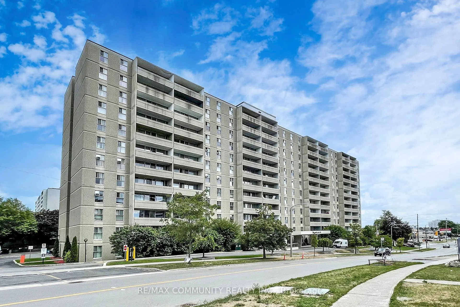 Photo of Unit 213, 2 Glamorgan Avenue N