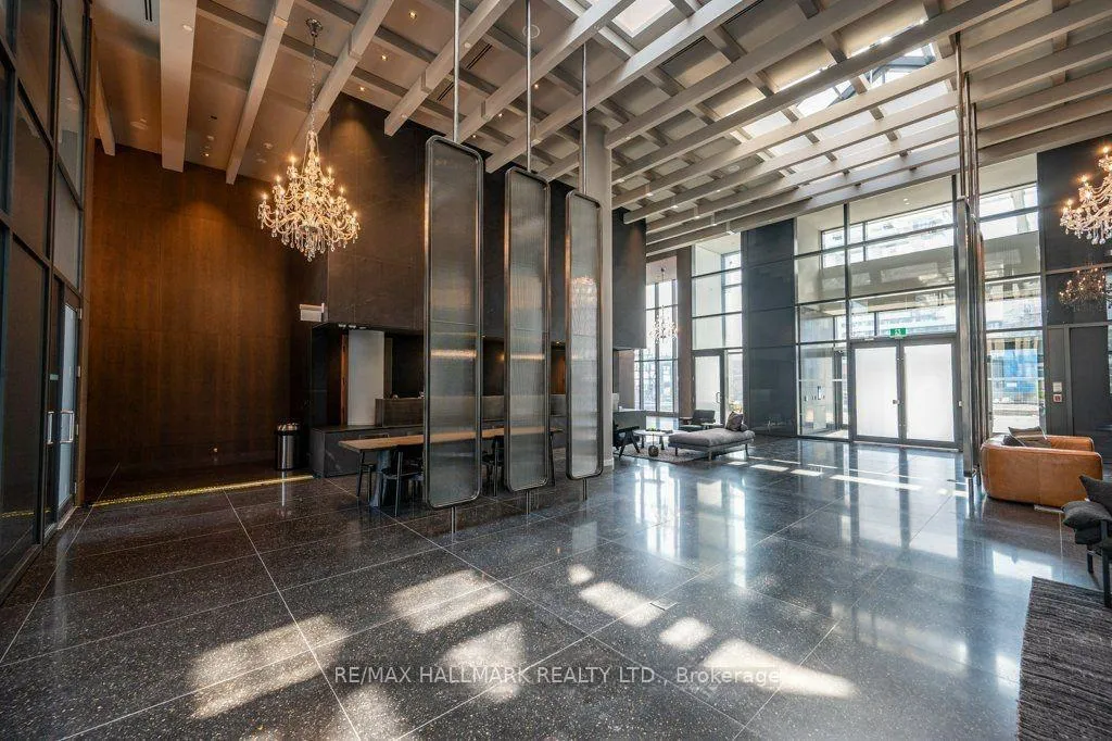 Photo 2 of Unit 2710, 28 Interchange Way, Vaughan, Vaughan Corporate Centre — HOMEH