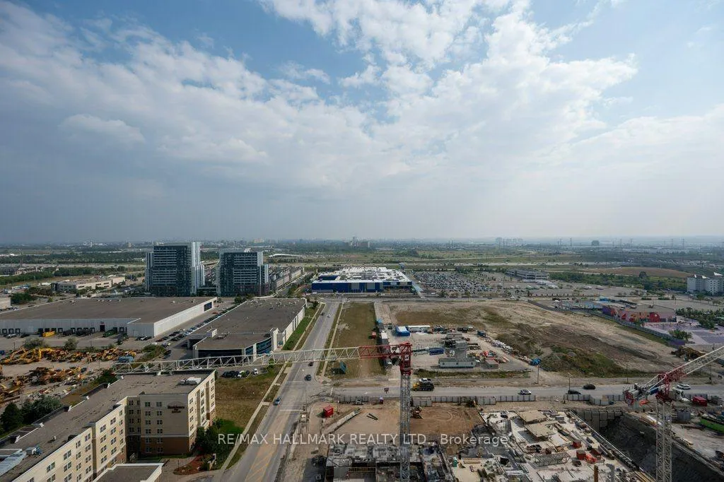 Photo 20 of Unit 2710, 28 Interchange Way, Vaughan, Vaughan Corporate Centre — HOMEH