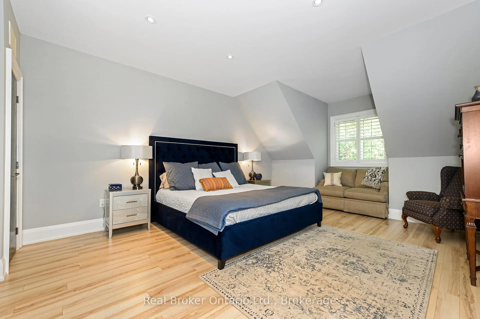 Photo 27 of 4507 Lakeshore Road, Burlington, Shoreacres — HOMEH