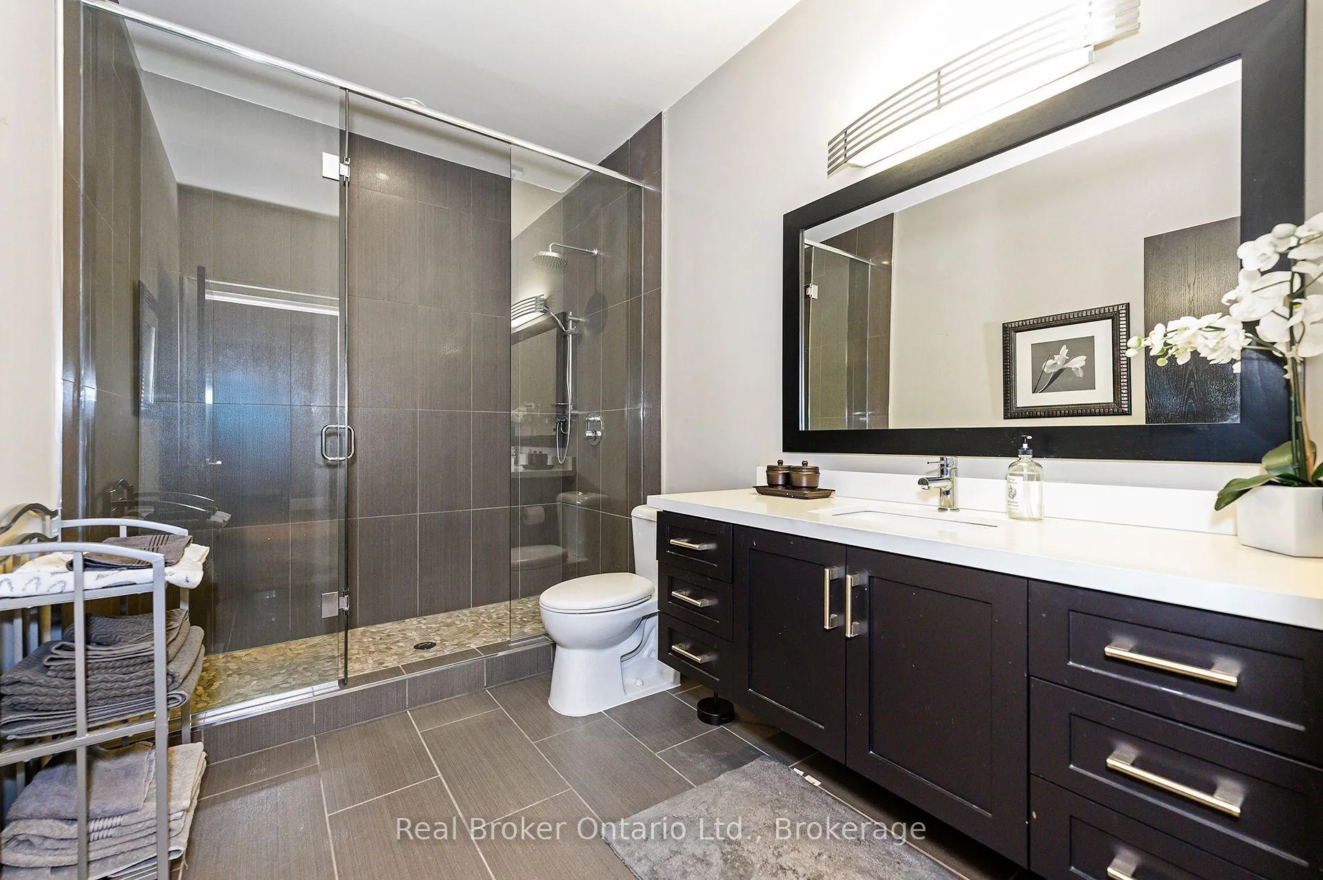 Photo 33 of 4507 Lakeshore Road, Burlington, Shoreacres — HOMEH
