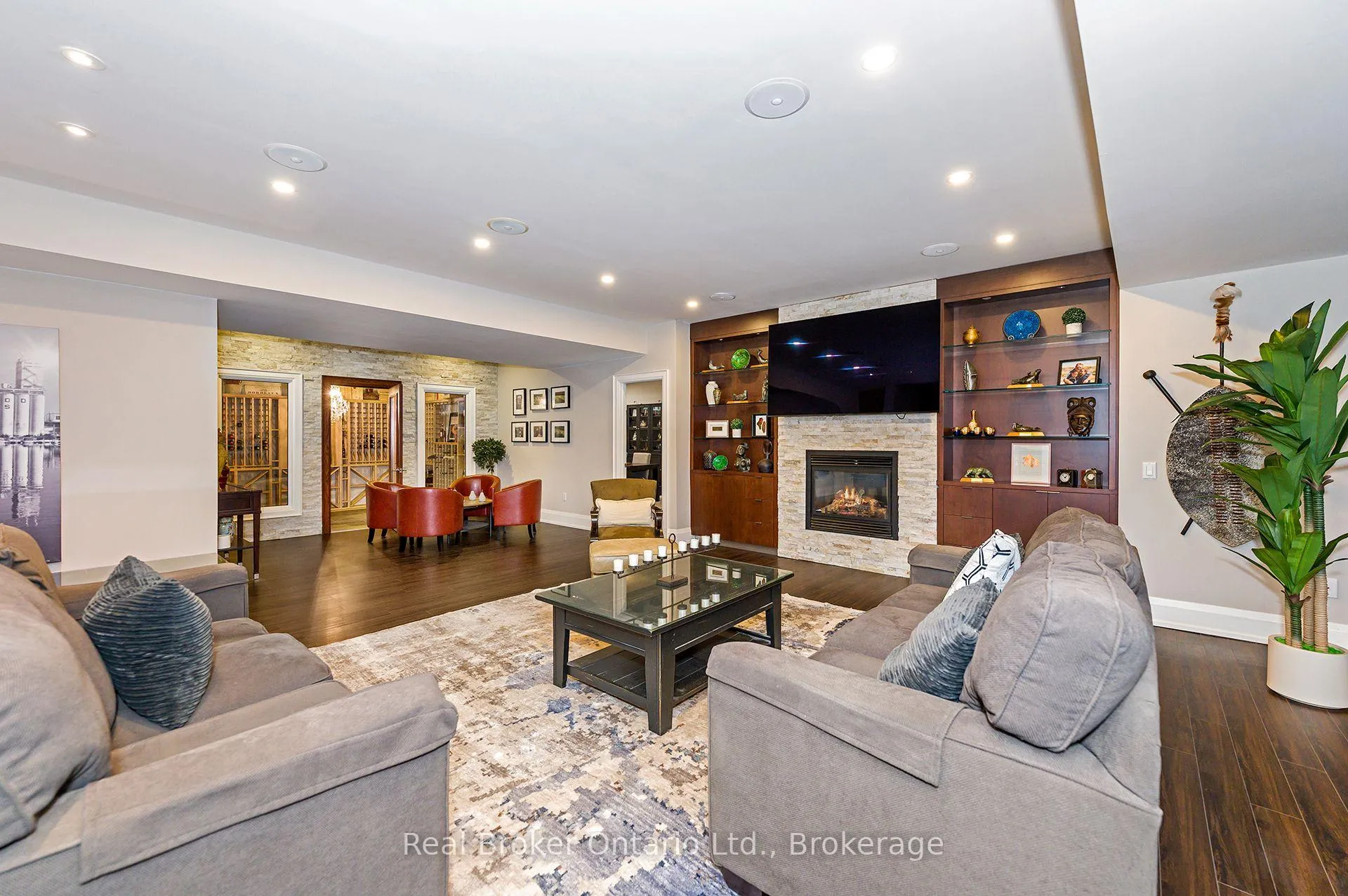 Photo 34 of 4507 Lakeshore Road, Burlington, Shoreacres — HOMEH