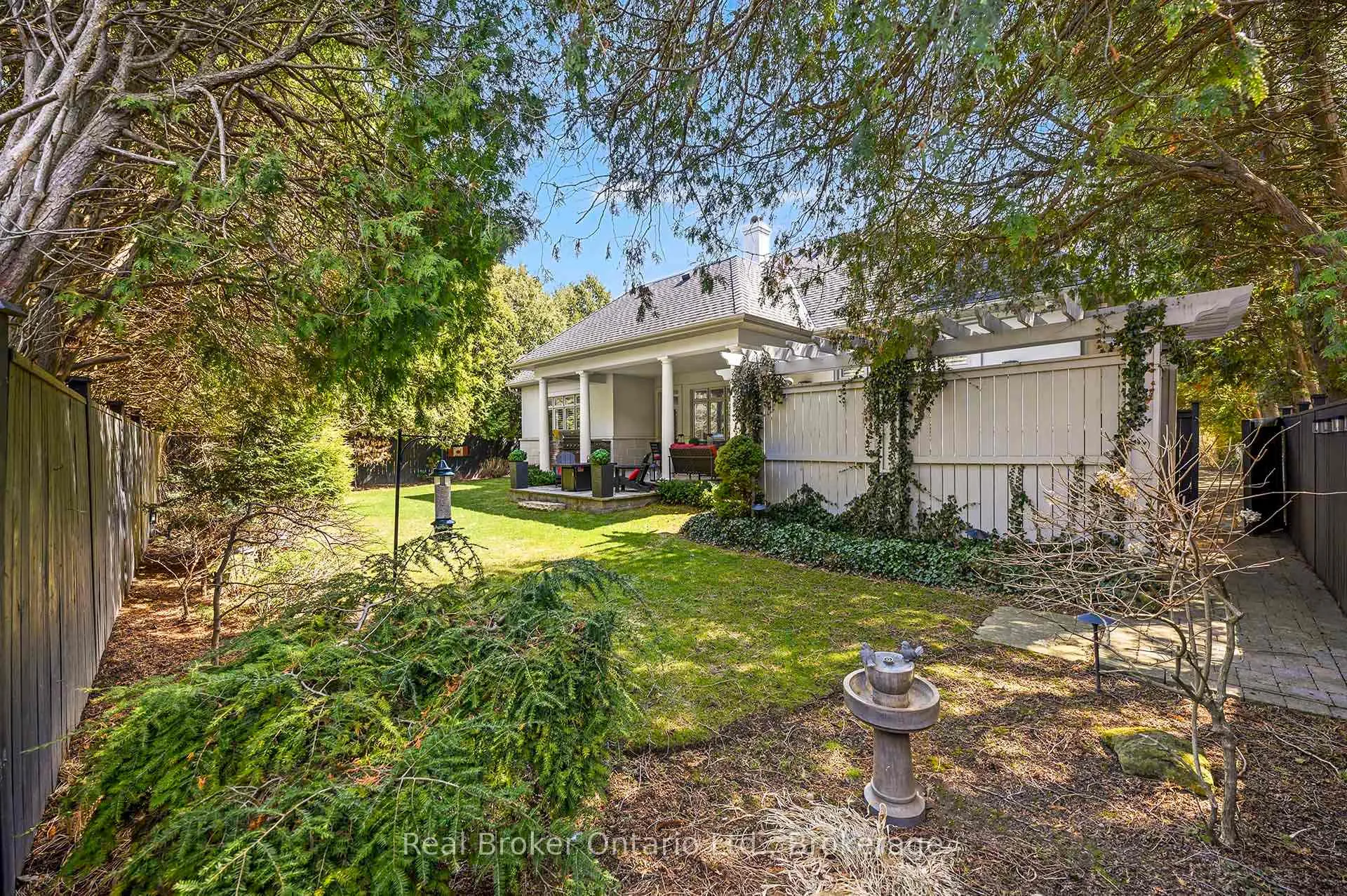 Photo 42 of 4507 Lakeshore Road, Burlington, Shoreacres — HOMEH