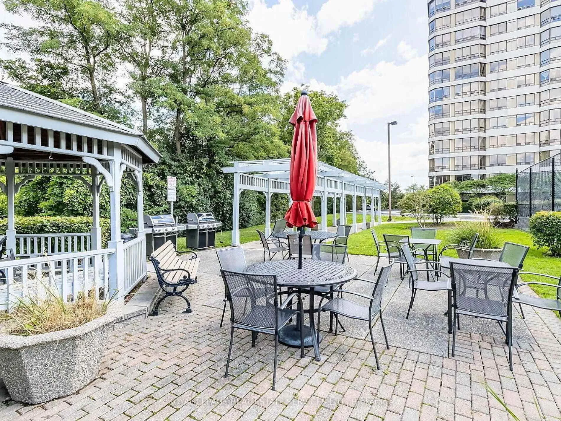 Photo 33 of Unit 102, 310 Mill Street S, Brampton, Brampton South — HOMEH