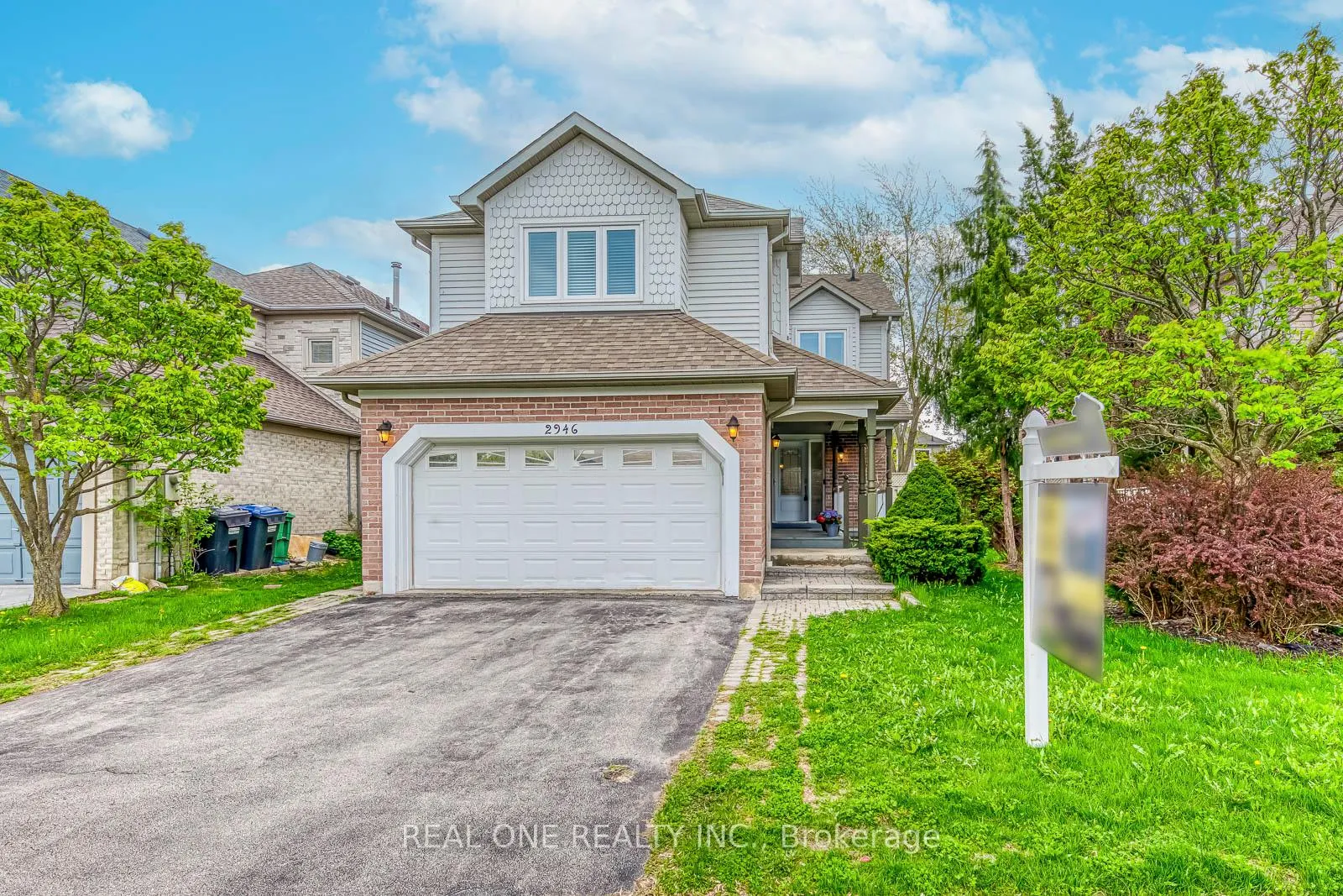 Front of 2946 Duncairn Drive