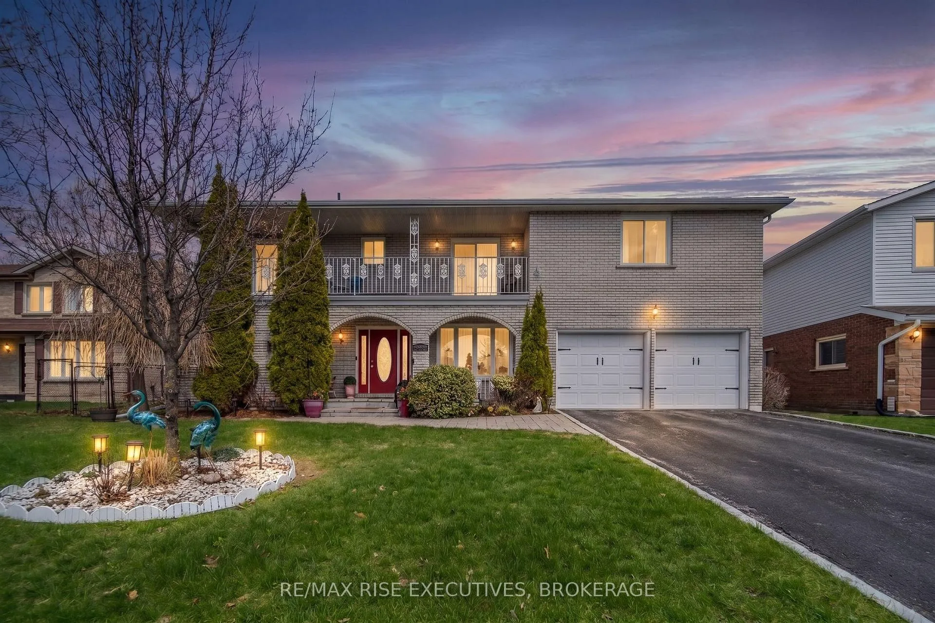 Photo 1 of 526 Canterbury Crescent, Kingston, City Southwest — HOMEH