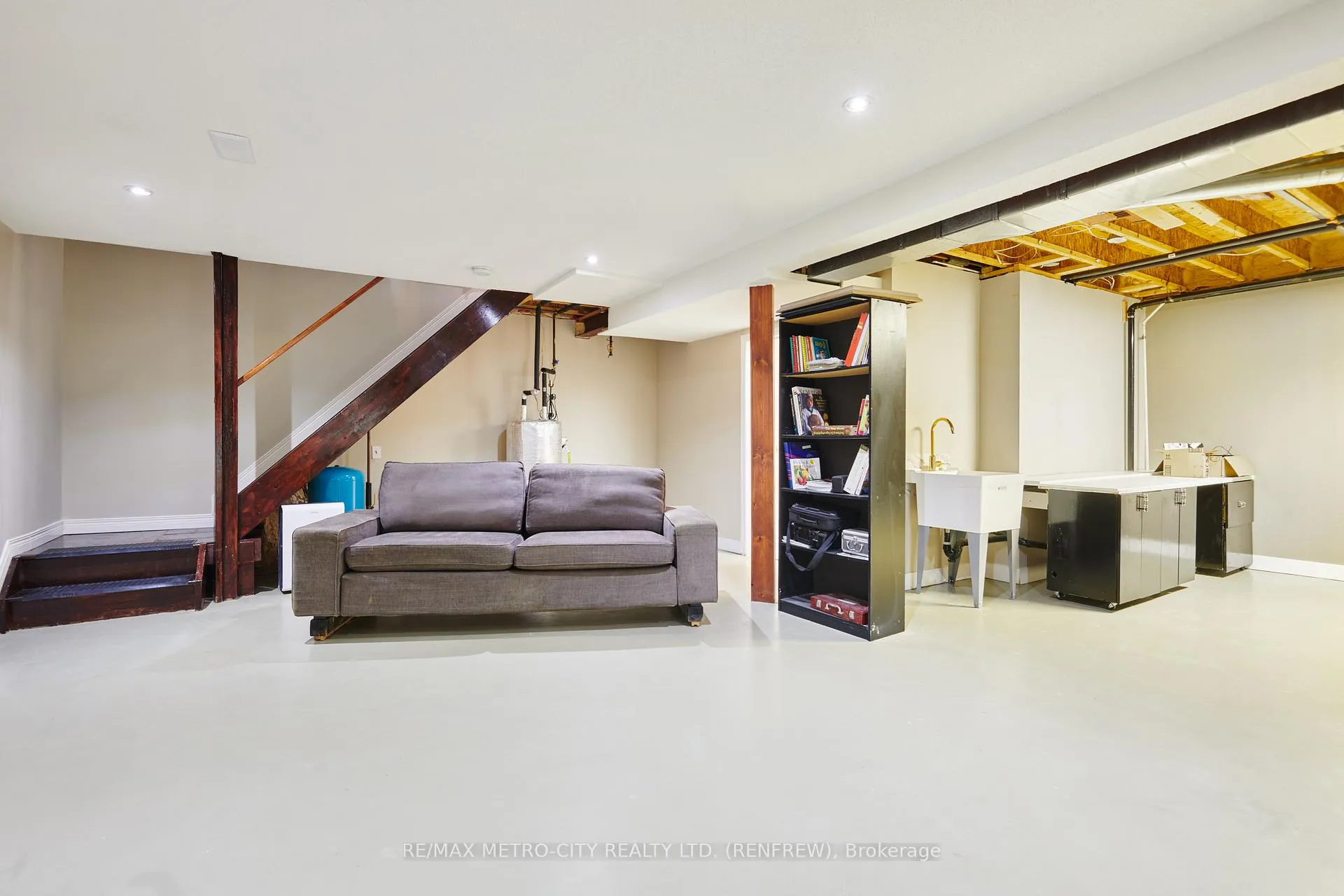 Photo 26 of 1003 Grant Road, Greater Madawaska — HOMEH