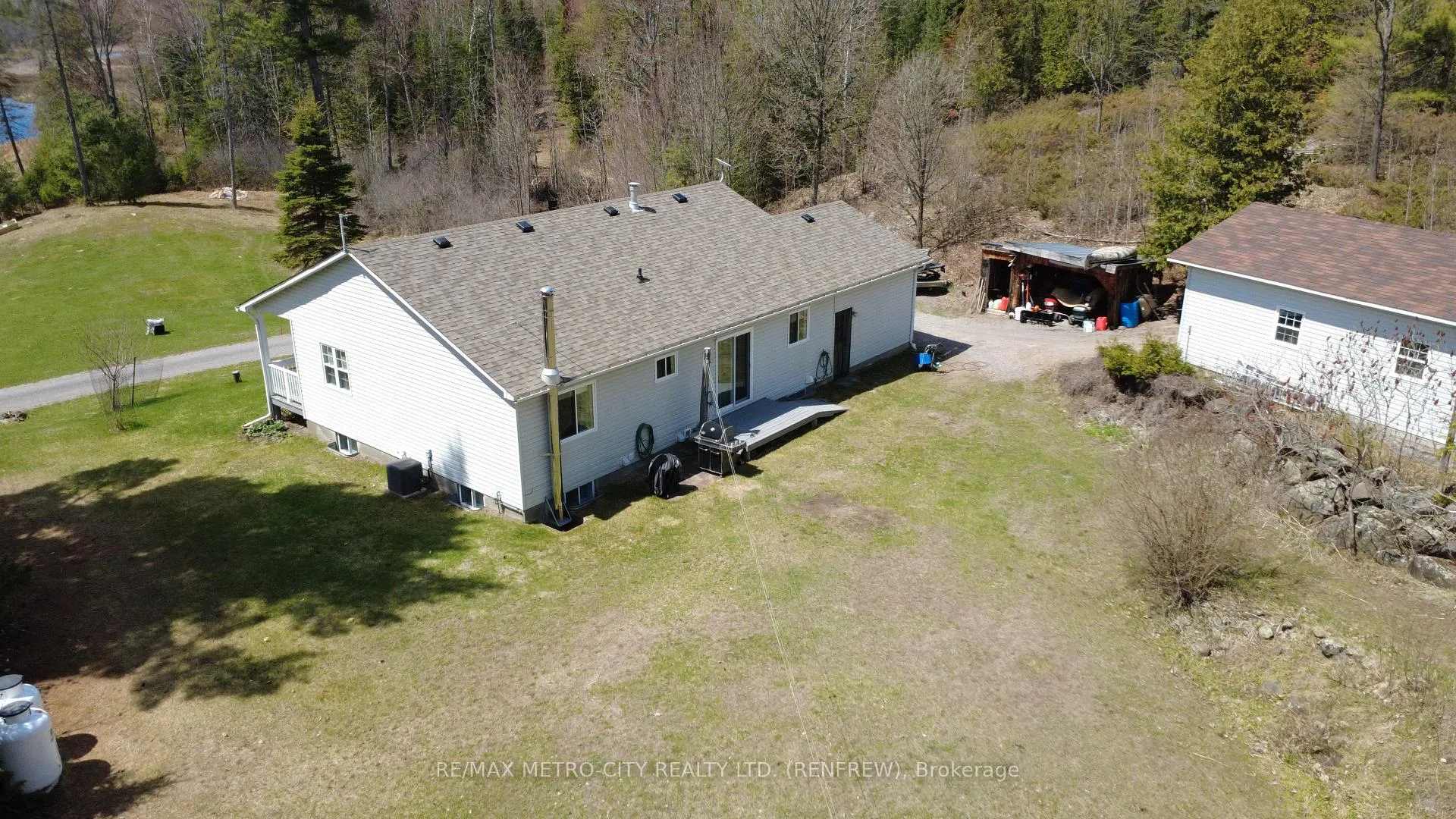 Photo 28 of 1003 Grant Road, Greater Madawaska — HOMEH