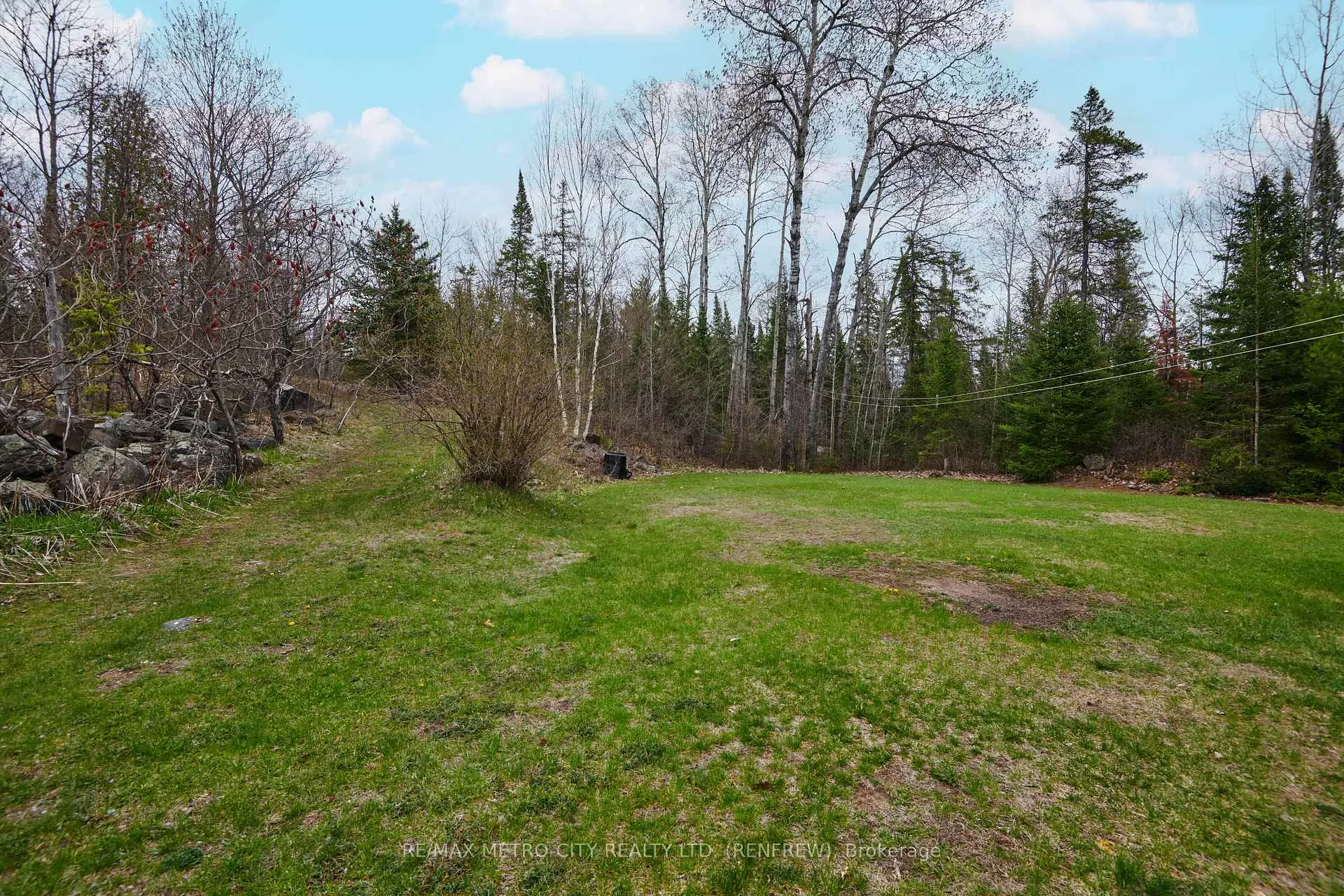 Photo 32 of 1003 Grant Road, Greater Madawaska — HOMEH