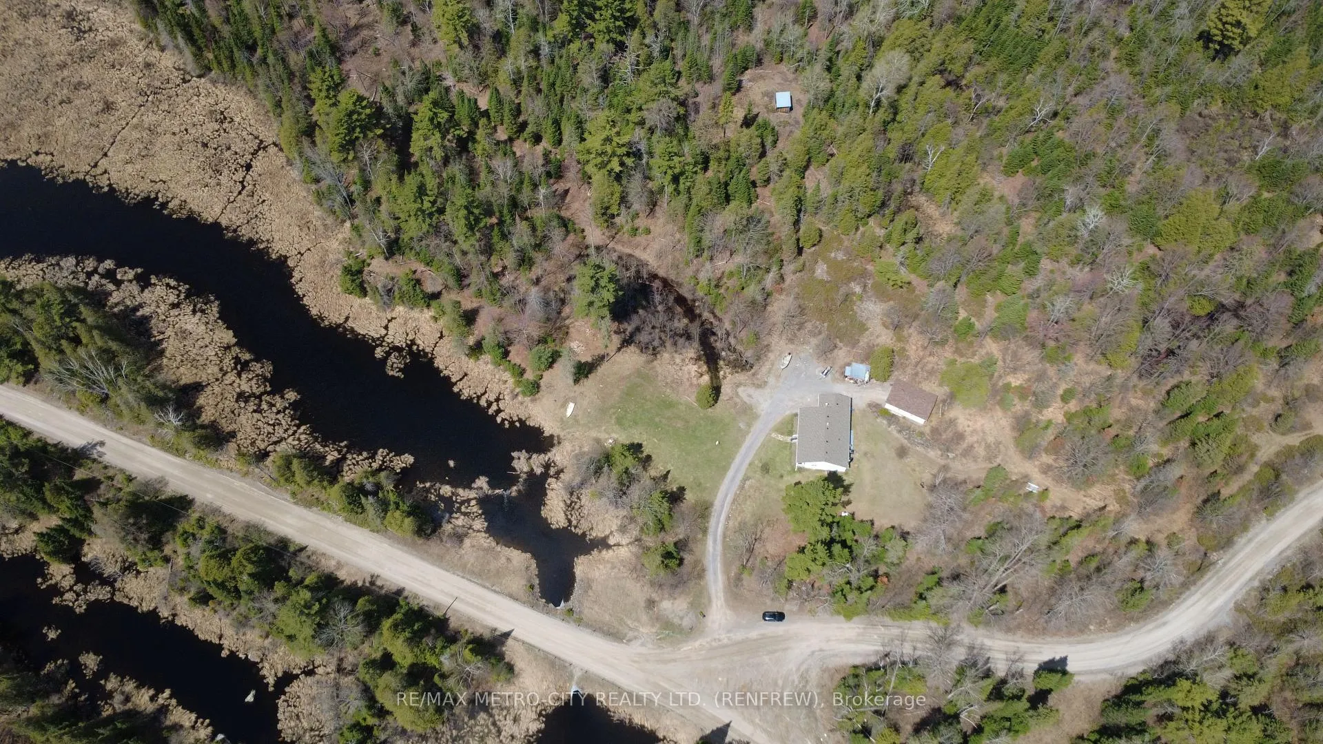 Photo 38 of 1003 Grant Road, Greater Madawaska — HOMEH