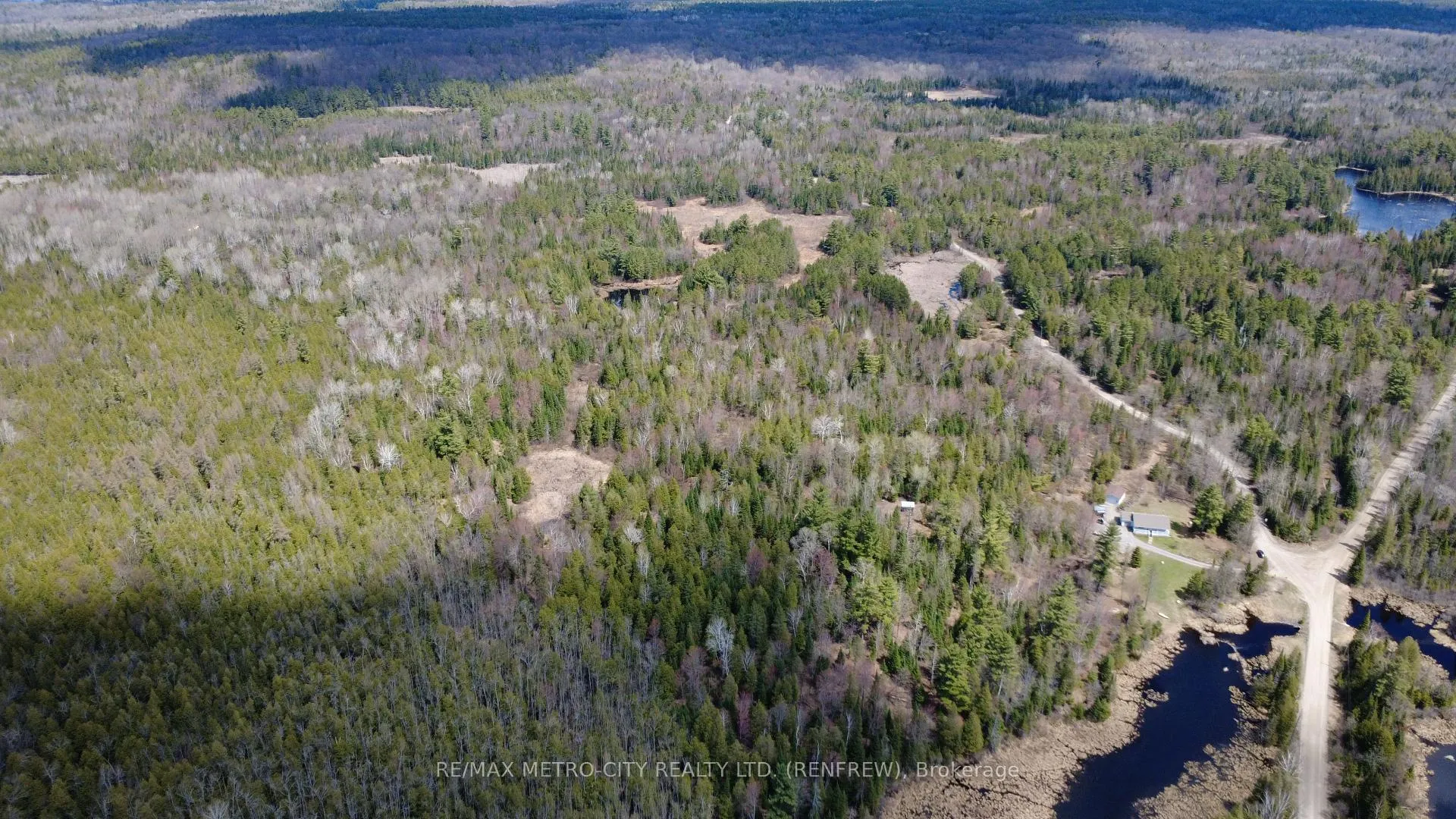 Photo 41 of 1003 Grant Road, Greater Madawaska — HOMEH