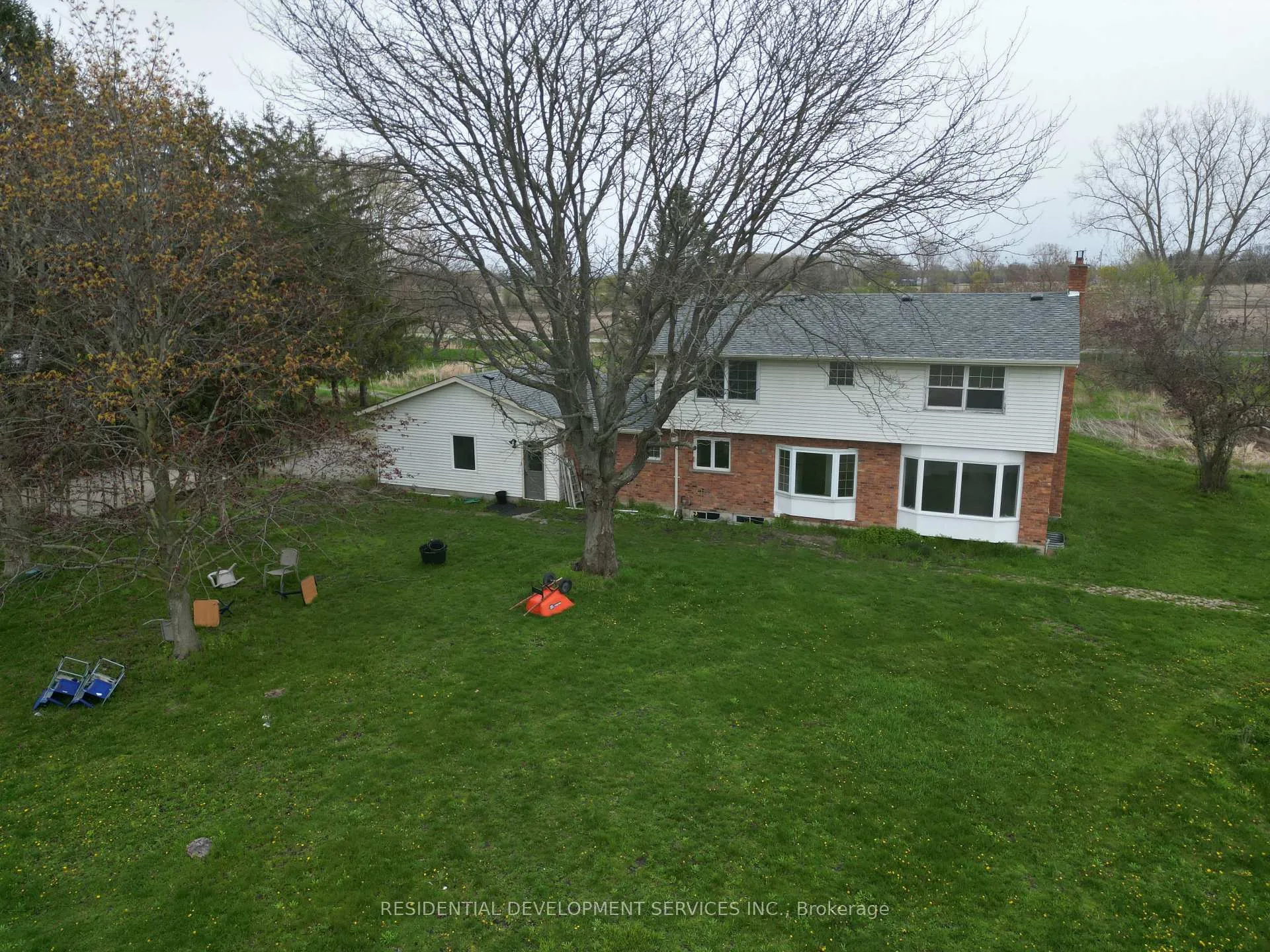 Photo 1 of 115 Marshagan Road, Haldimand, Dunnville — HOMEH