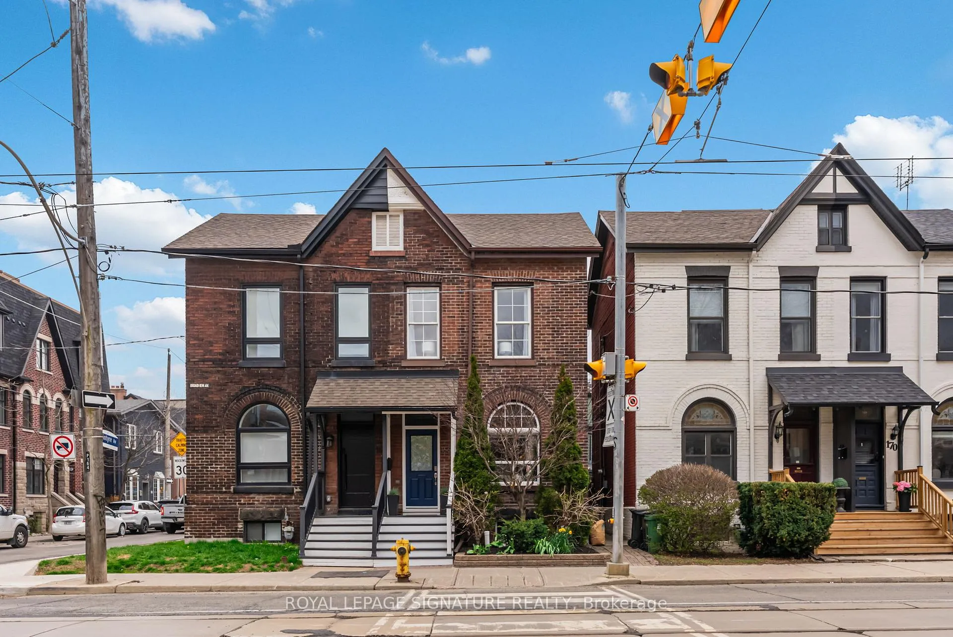 Photo 4 of 166 Broadview Avenue, Toronto, South Riverdale — HOMEH