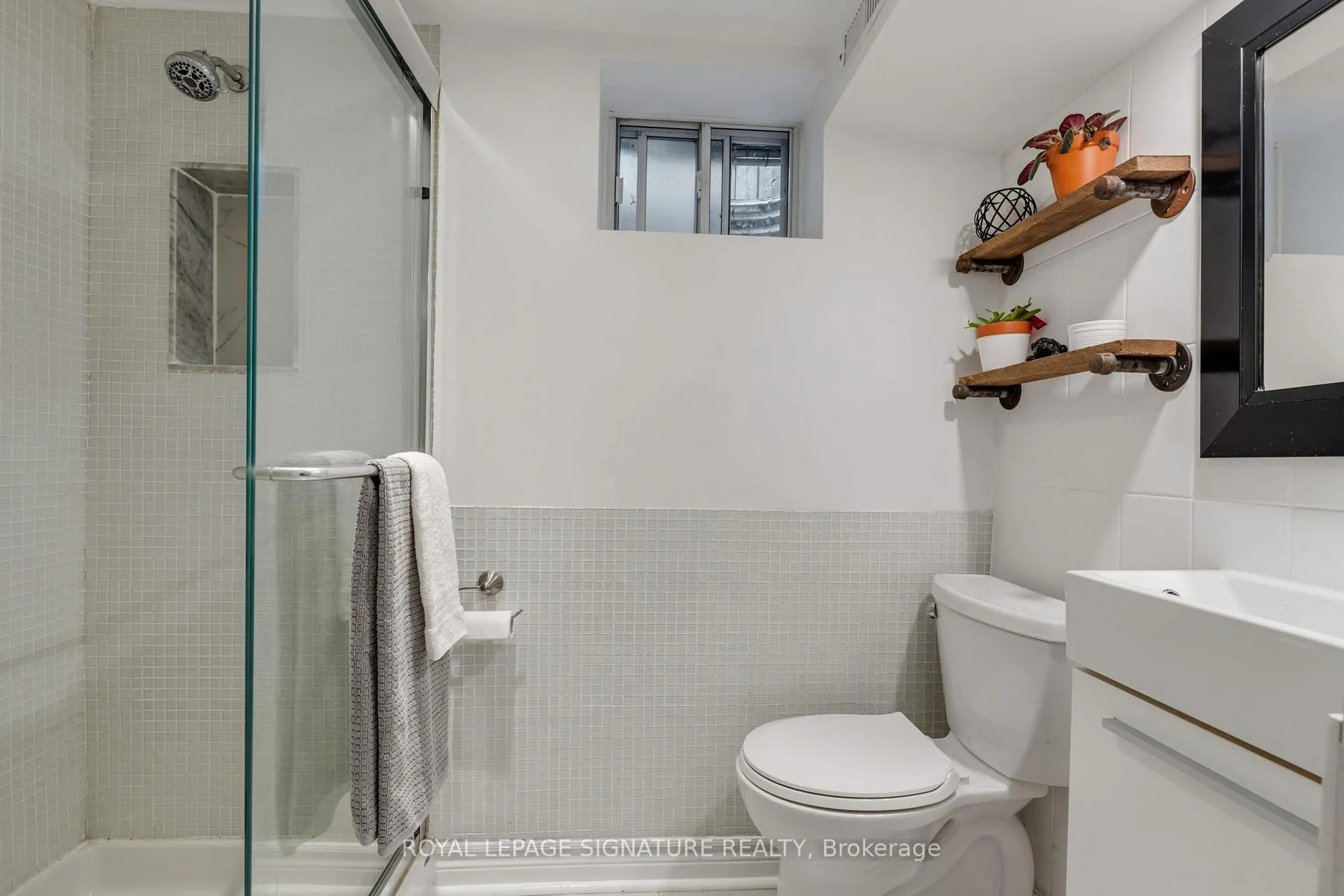 Photo 40 of 166 Broadview Avenue, Toronto, South Riverdale — HOMEH