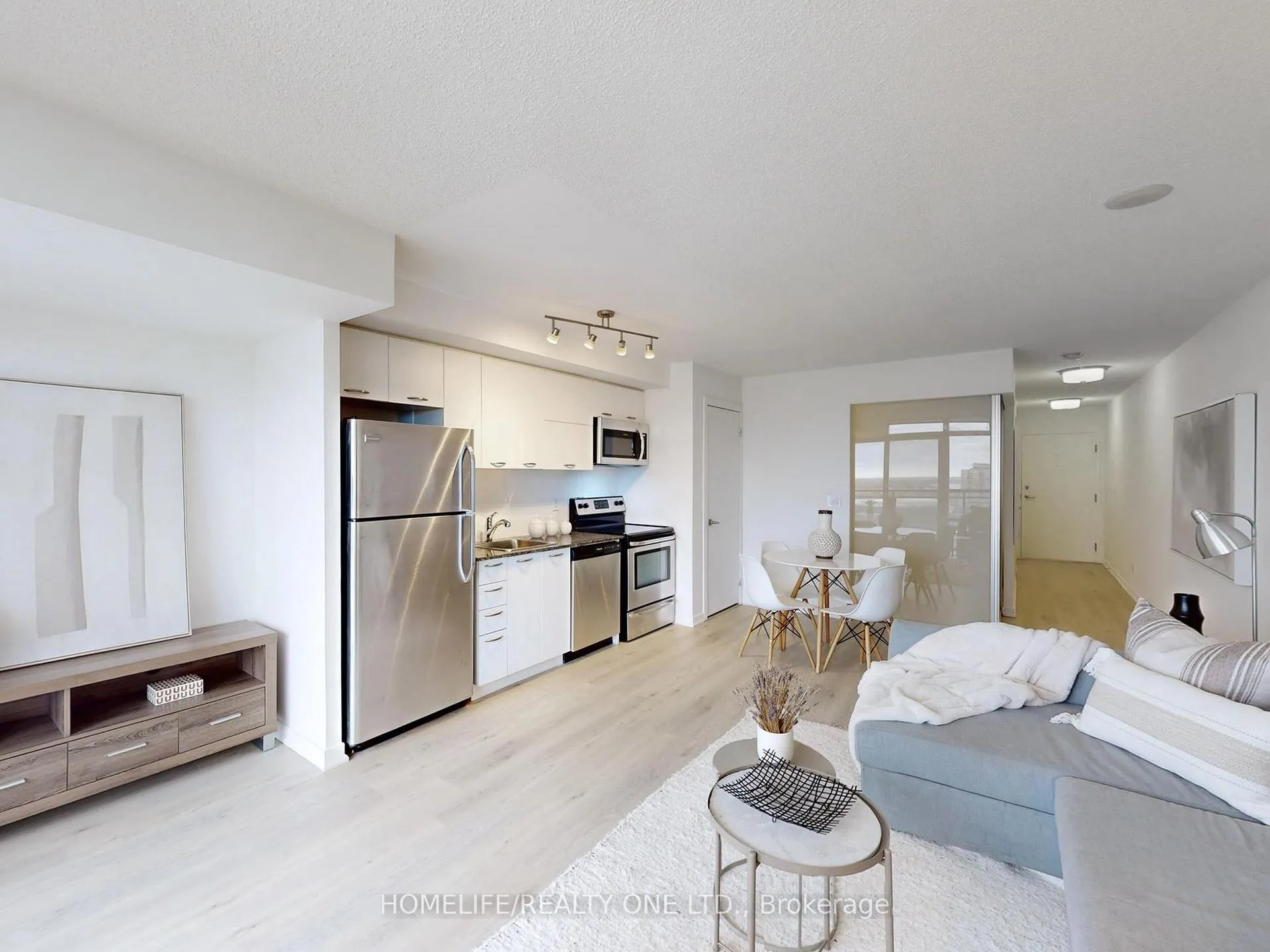 Photo 5 of Unit 2003, 38 Joe Shuster Way, Toronto, South Parkdale — HOMEH