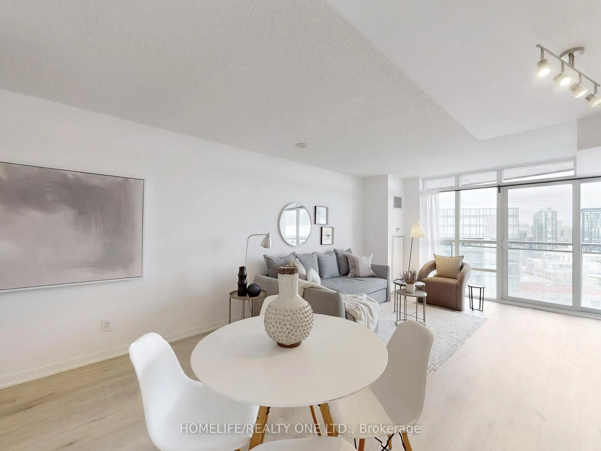 Photo 14 of Unit 2003, 38 Joe Shuster Way, Toronto, South Parkdale — HOMEH