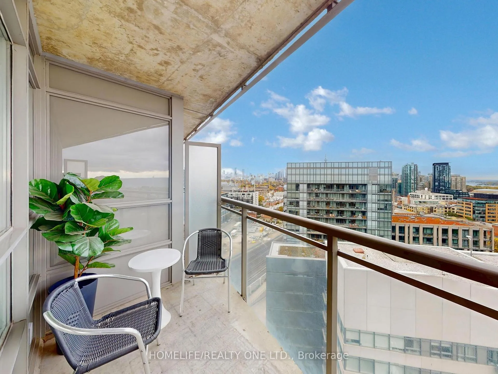 Photo 28 of Unit 2003, 38 Joe Shuster Way, Toronto, South Parkdale — HOMEH