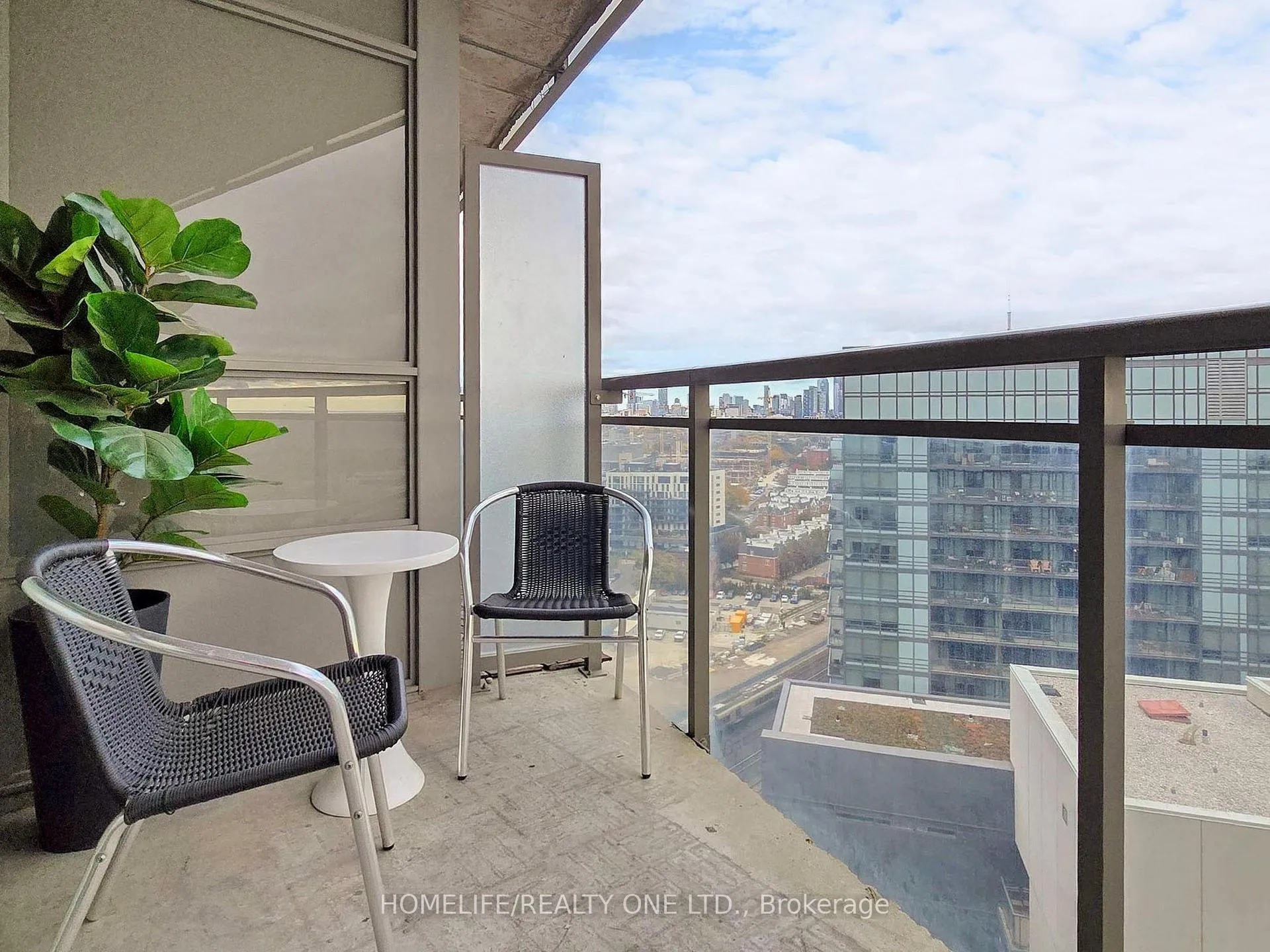 Photo 34 of Unit 2003, 38 Joe Shuster Way, Toronto, South Parkdale — HOMEH