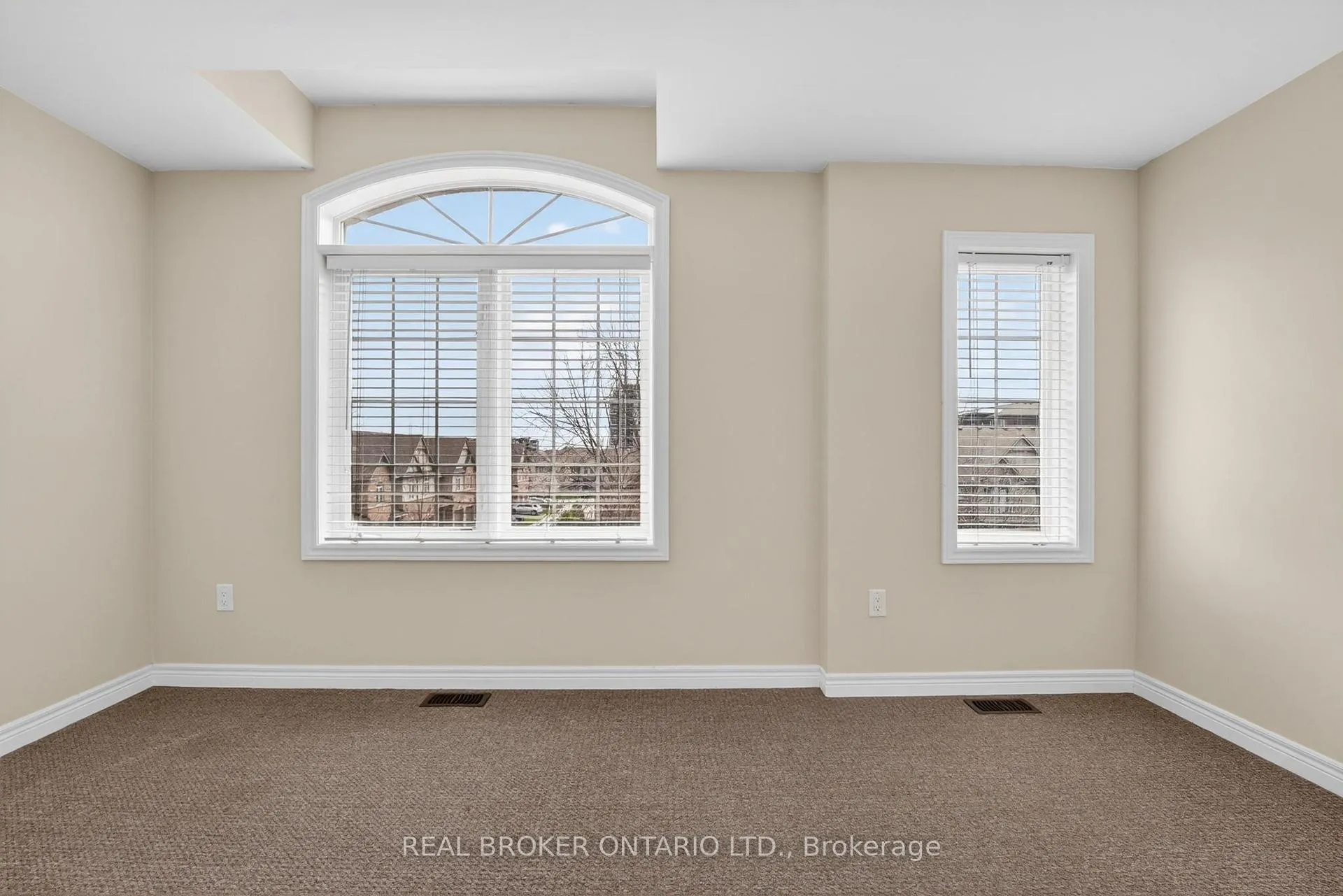 Photo 28 of Unit 13, 541 Winston Road, Grimsby, Grimsby Beach — HOMEH