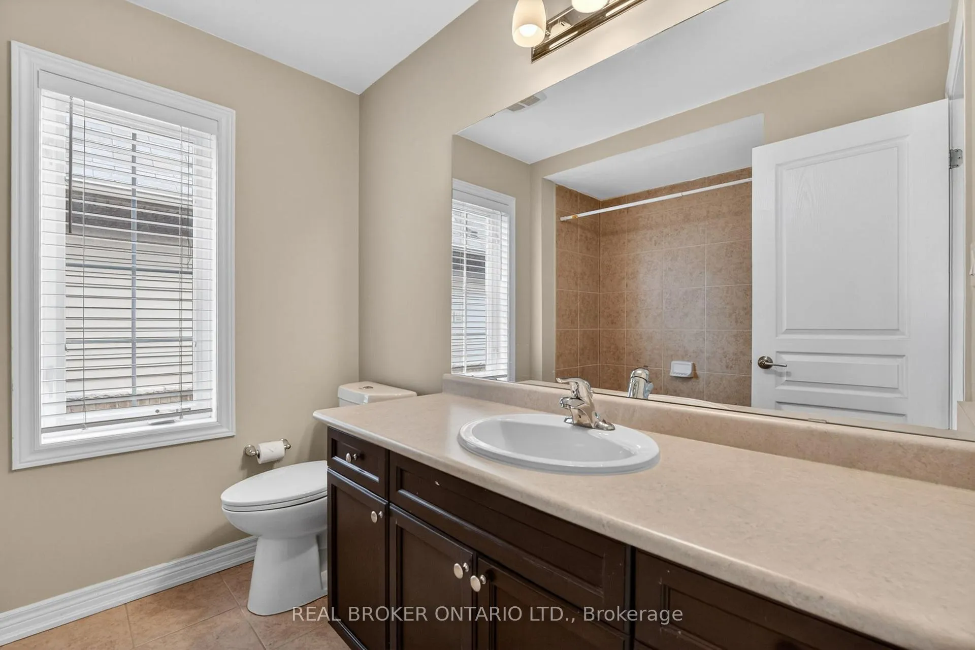 Photo 29 of Unit 13, 541 Winston Road, Grimsby, Grimsby Beach — HOMEH