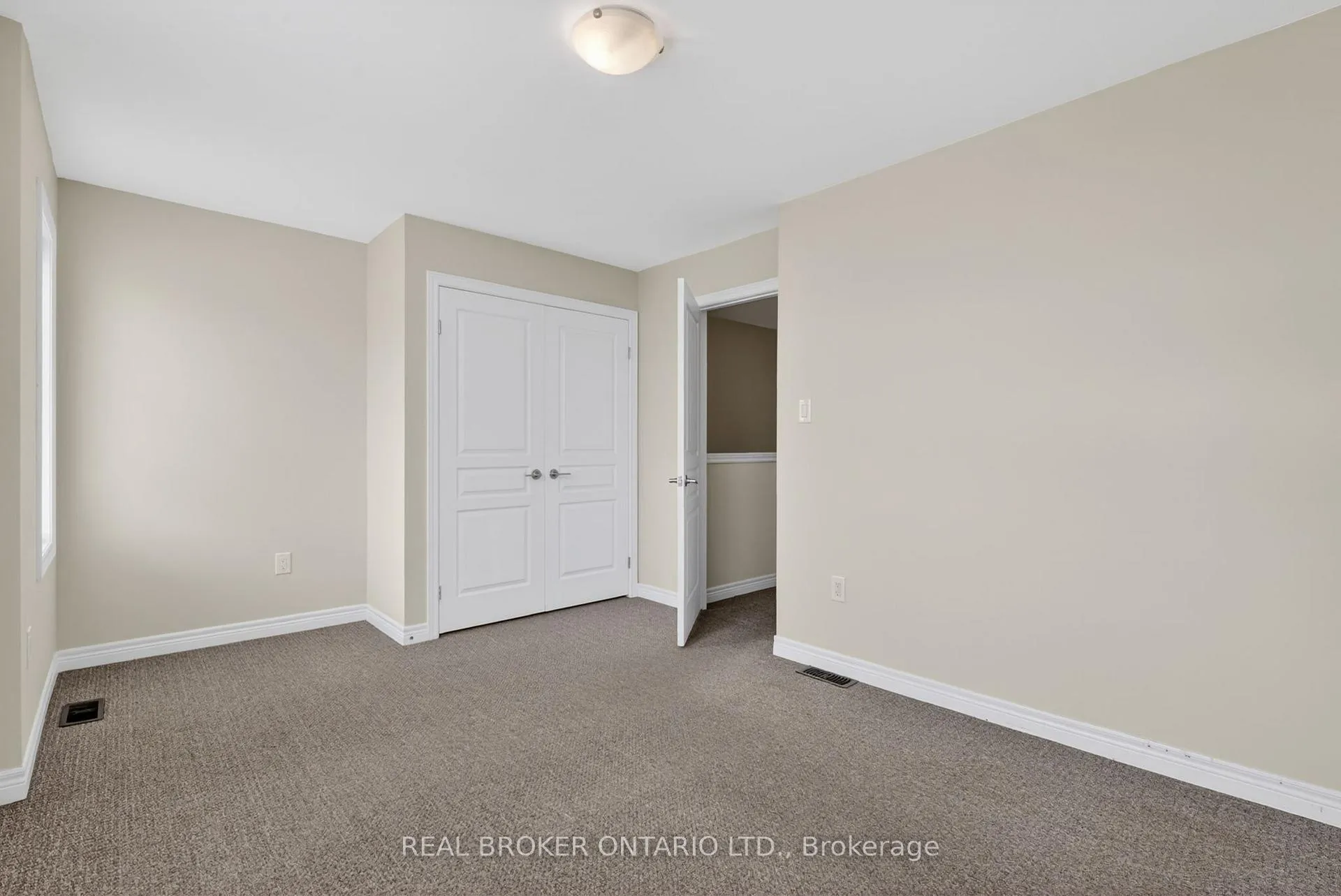 Photo 33 of Unit 13, 541 Winston Road, Grimsby, Grimsby Beach — HOMEH