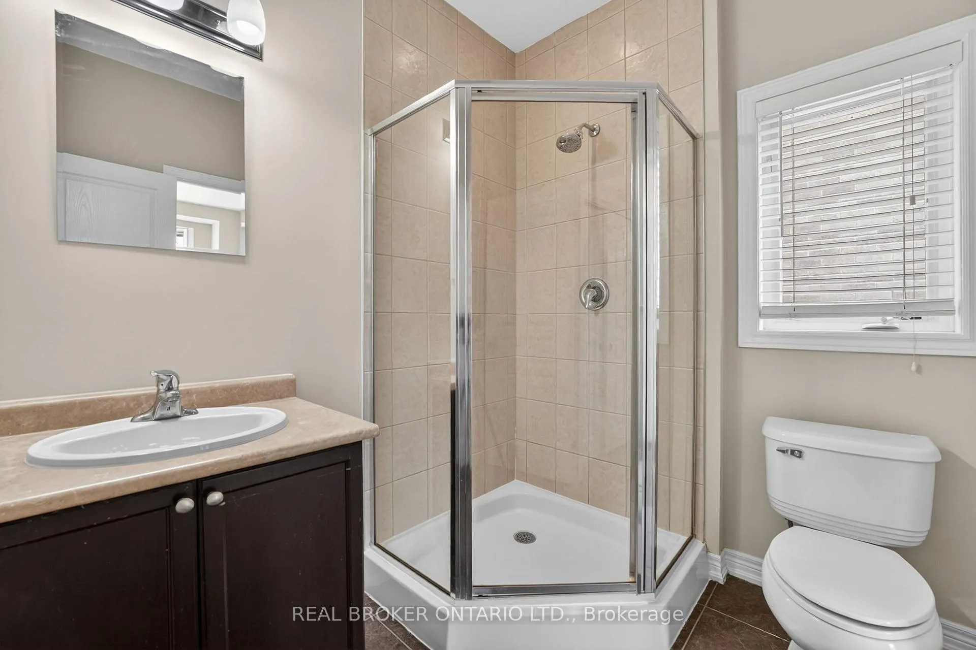 Photo 37 of Unit 13, 541 Winston Road, Grimsby, Grimsby Beach — HOMEH