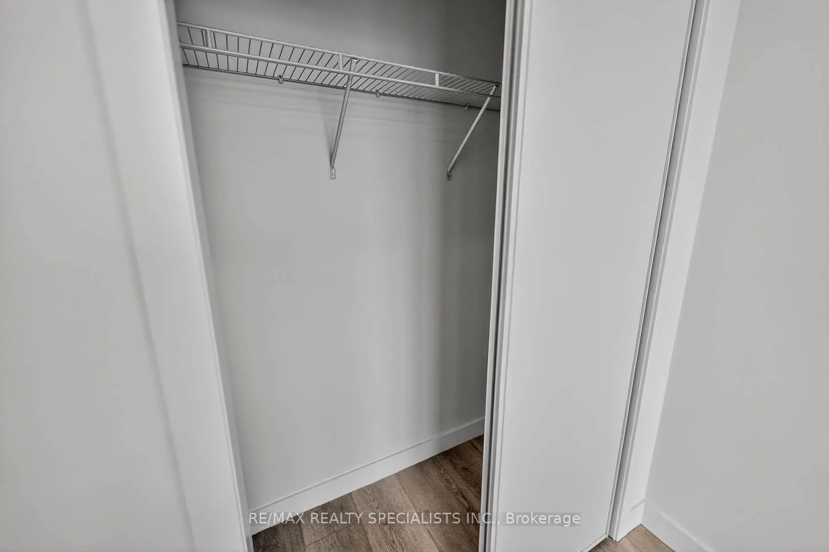 Photo 17 of Unit 701, 461 Green Road, Hamilton, Stoney Creek — HOMEH