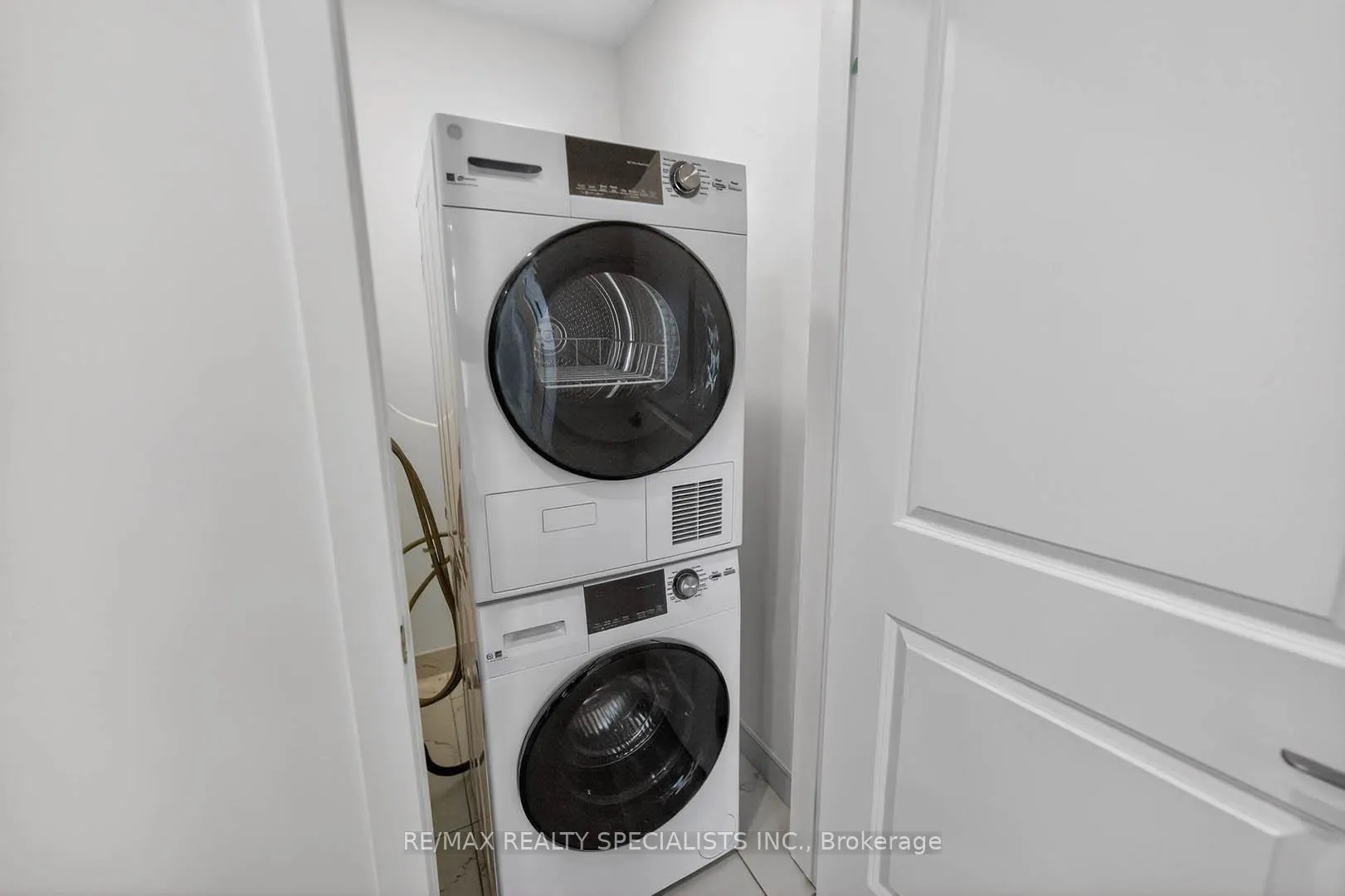 Photo 23 of Unit 701, 461 Green Road, Hamilton, Stoney Creek — HOMEH