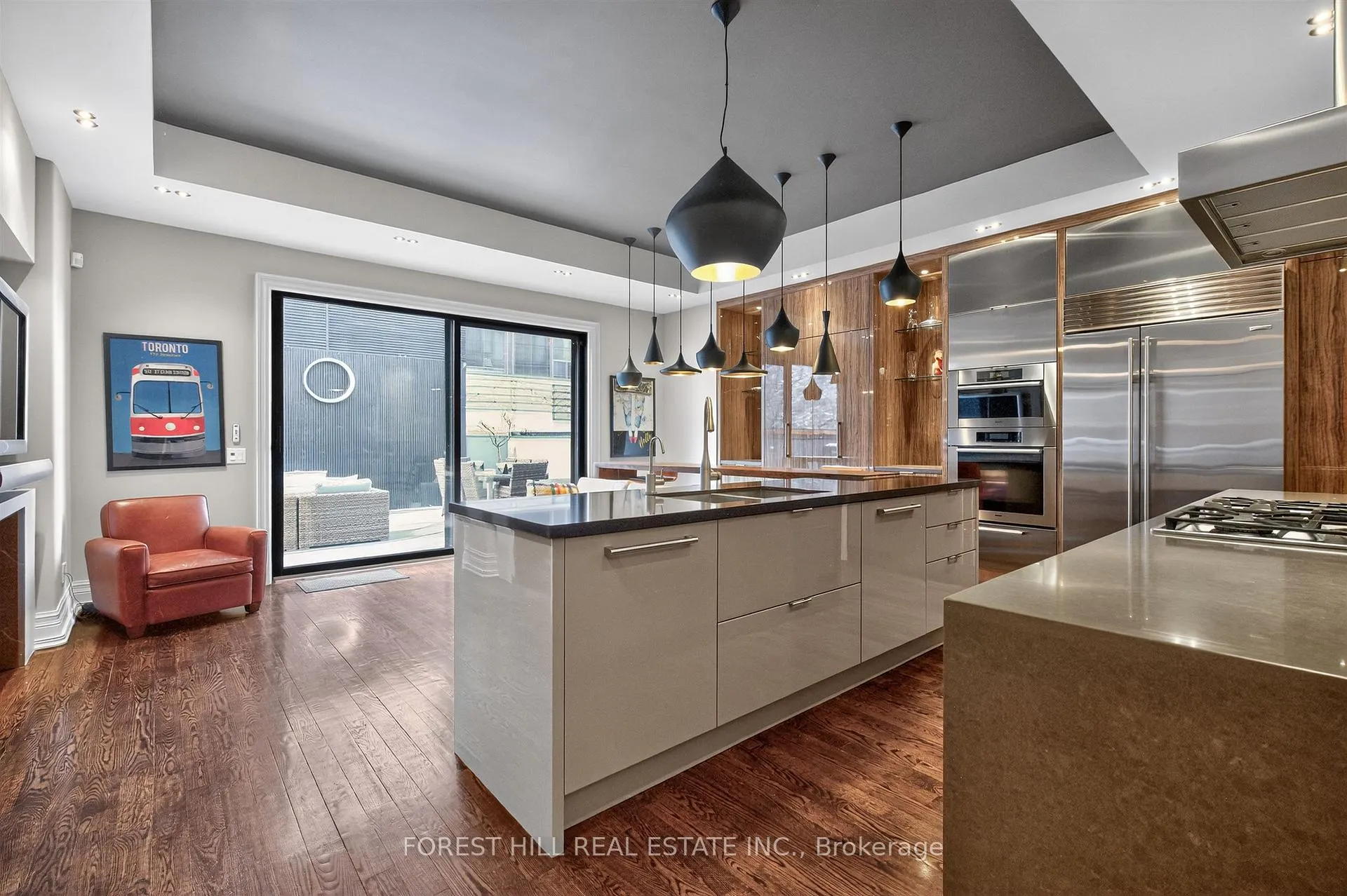 Photo 4 of 29 Webster Avenue, Toronto, The Annex — HOMEH