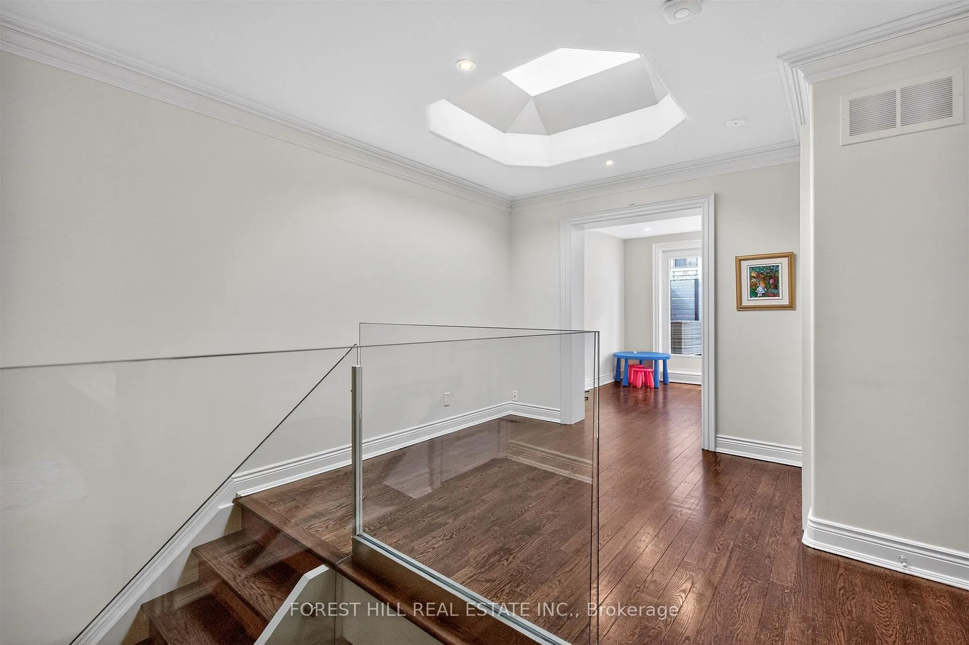 Photo 18 of 29 Webster Avenue, Toronto, The Annex — HOMEH