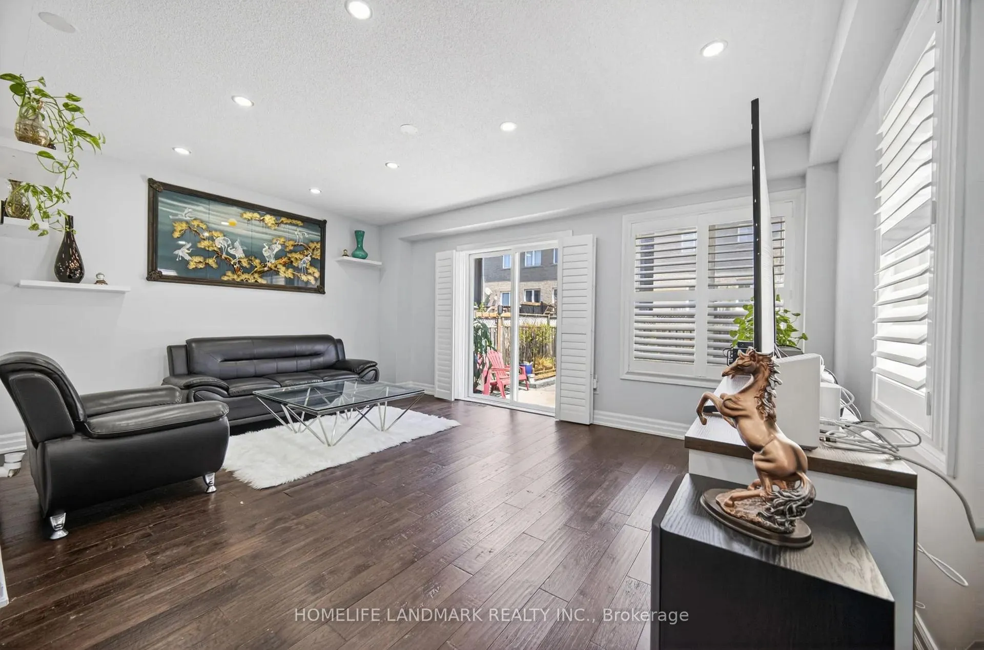 Photo 12 of 61 Bashir Street, Vaughan, Vellore Village — HOMEH