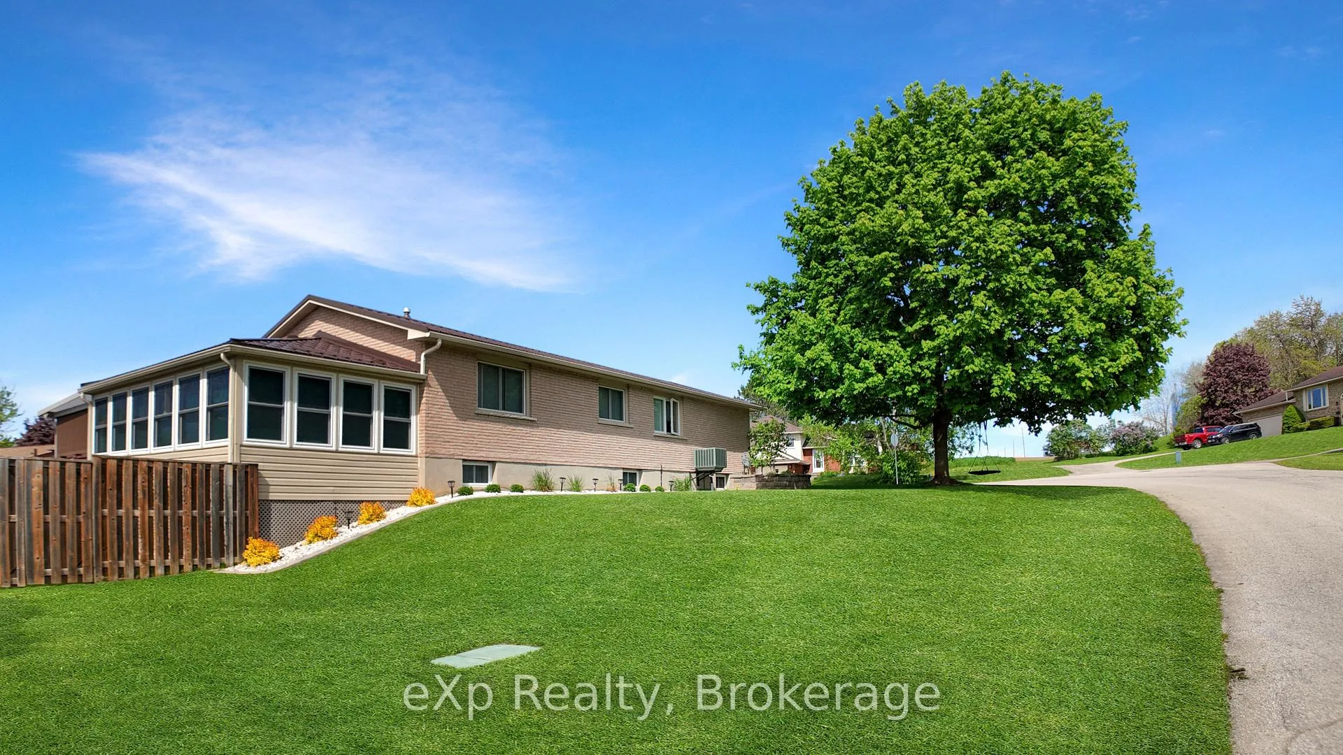Photo 41 of 12 Karin Crescent, Brockton — HOMEH