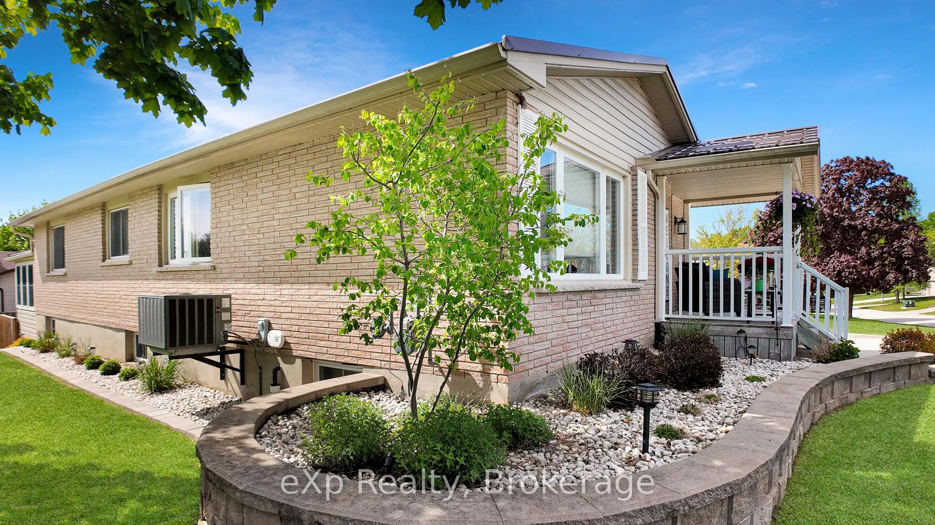 Photo 43 of 12 Karin Crescent, Brockton — HOMEH