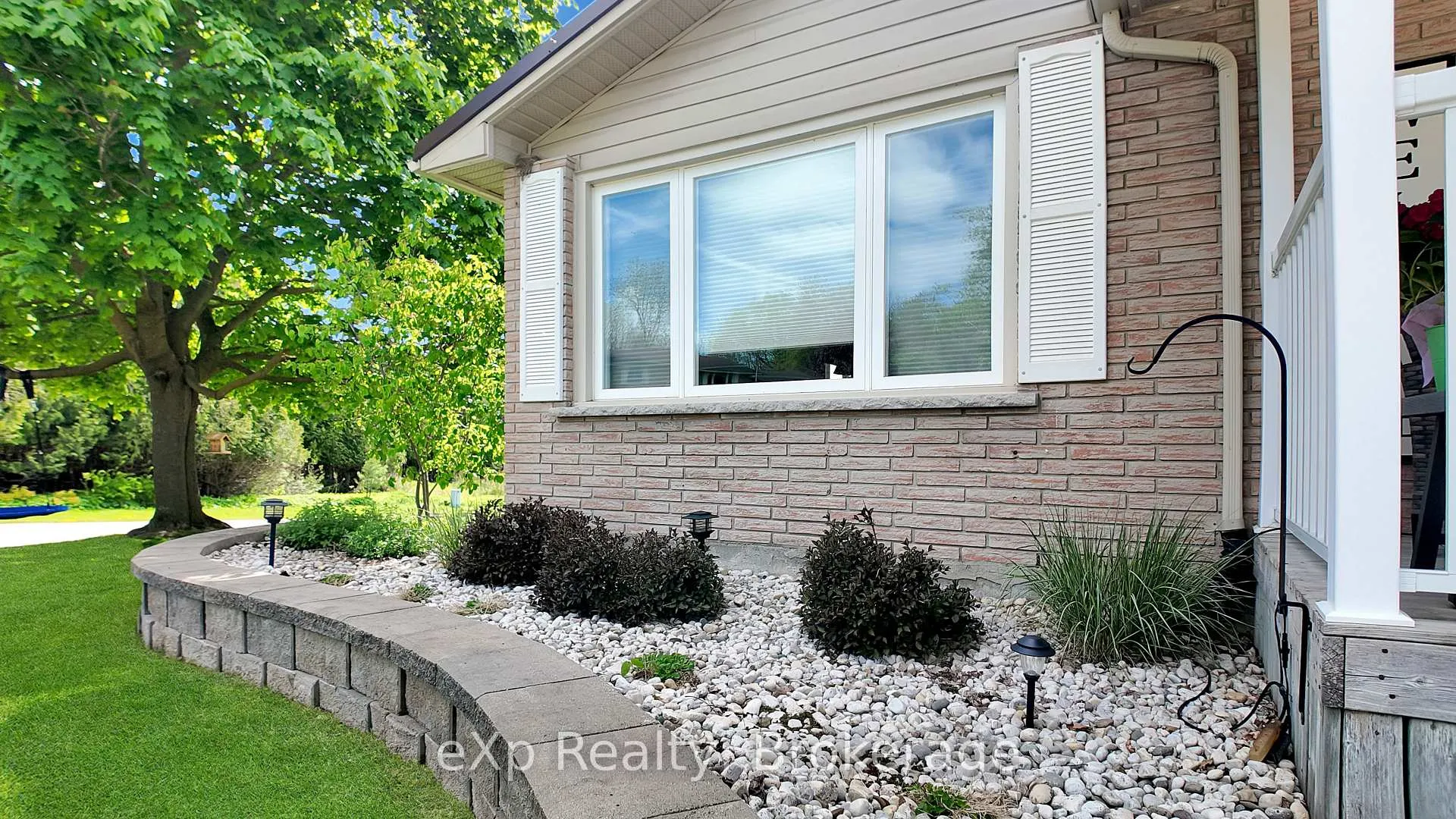 Photo 44 of 12 Karin Crescent, Brockton — HOMEH