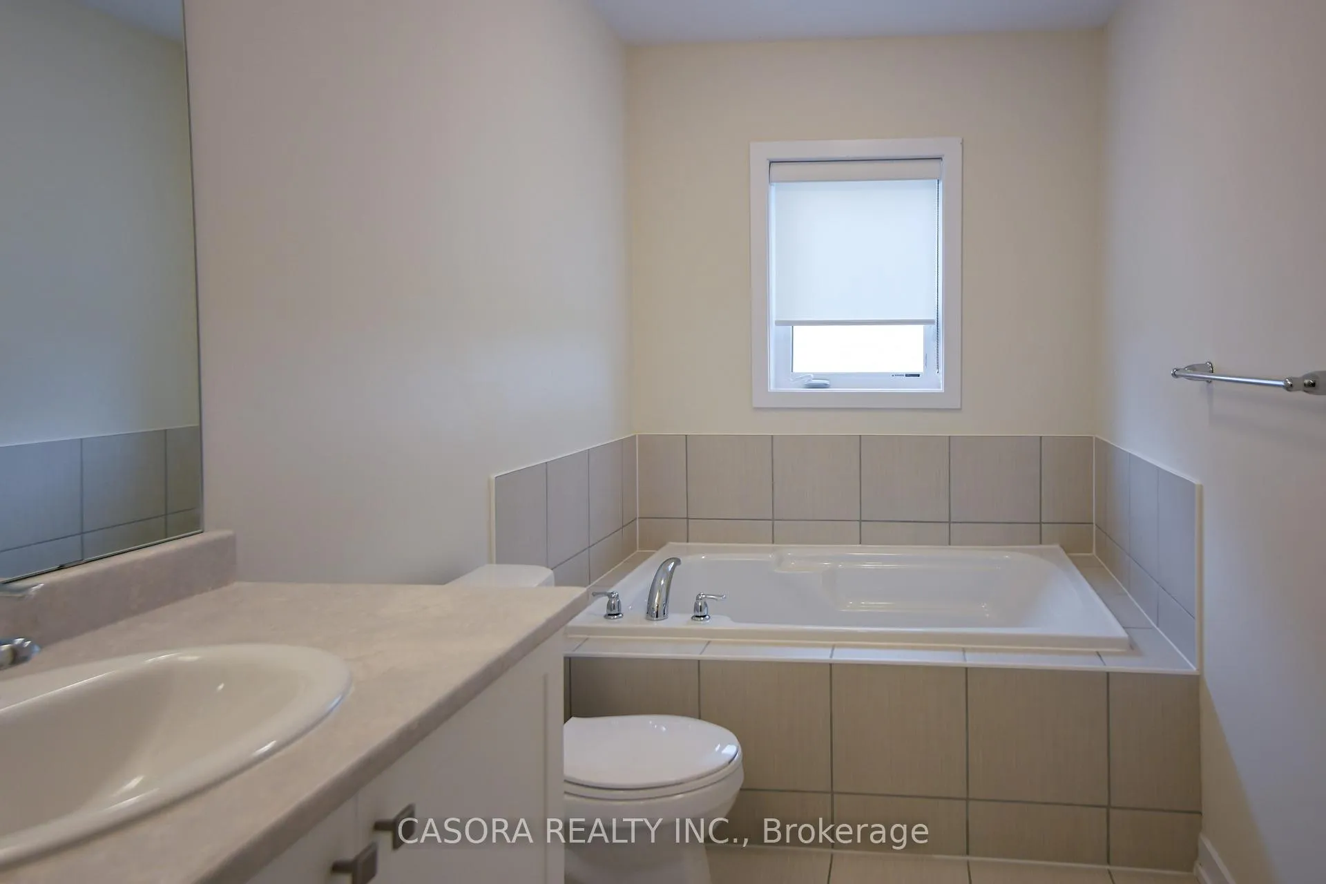 Photo 23 of 4 Owl Lane, Haldimand — HOMEH