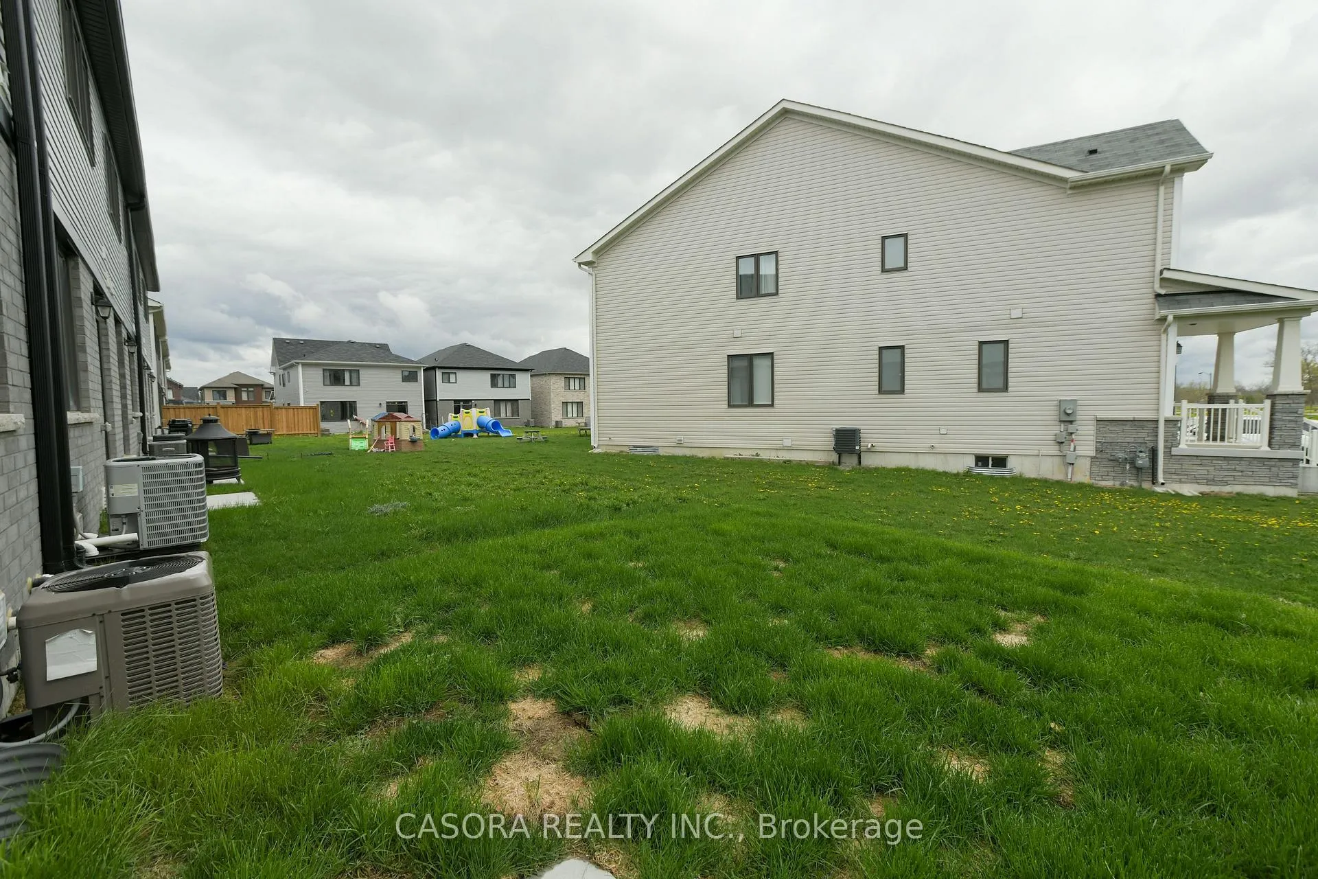 Photo 45 of 4 Owl Lane, Haldimand — HOMEH