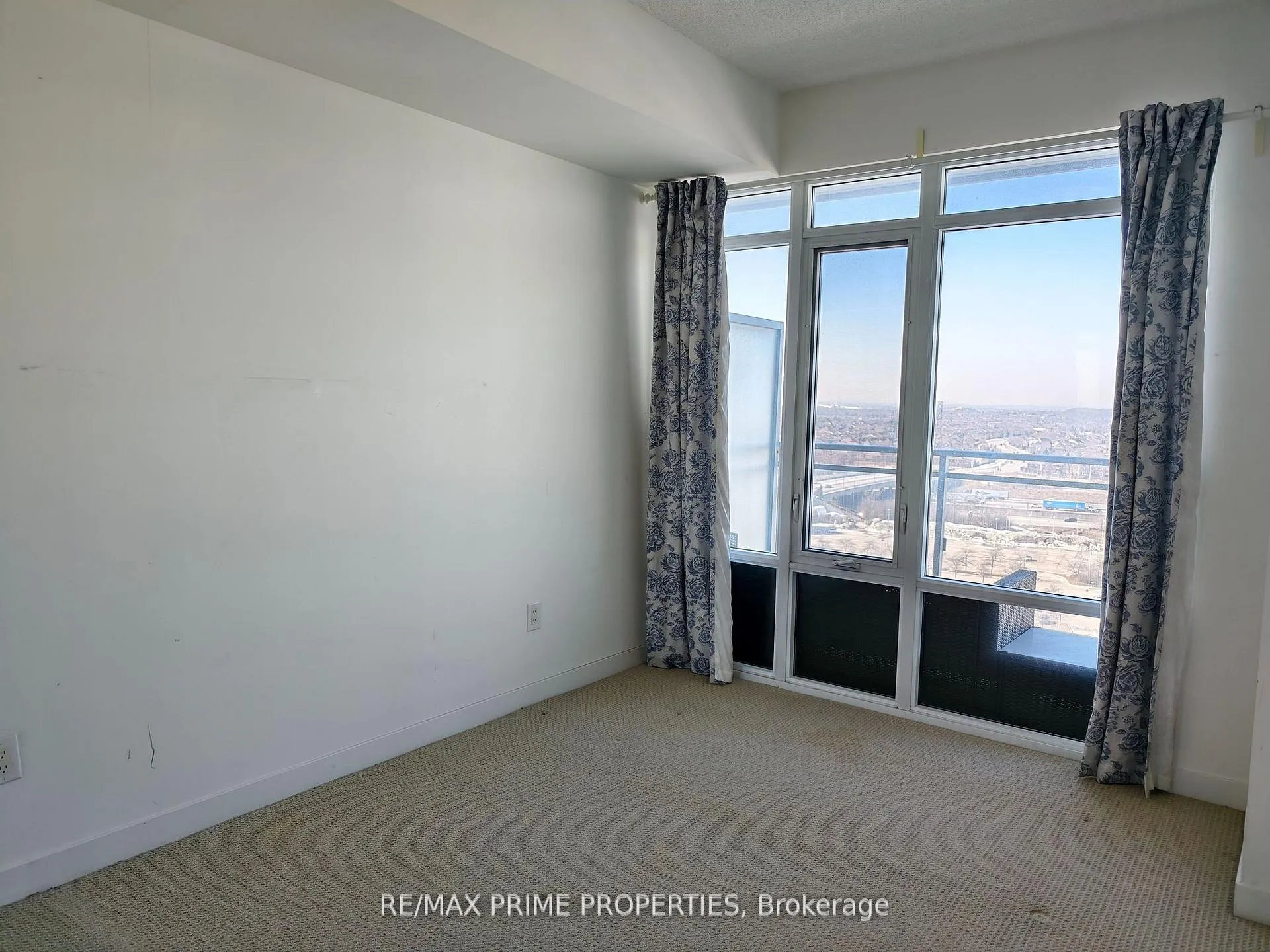Photo 5 of Unit 1609, 360 Square One Drive, Mississauga, City Centre — HOMEH