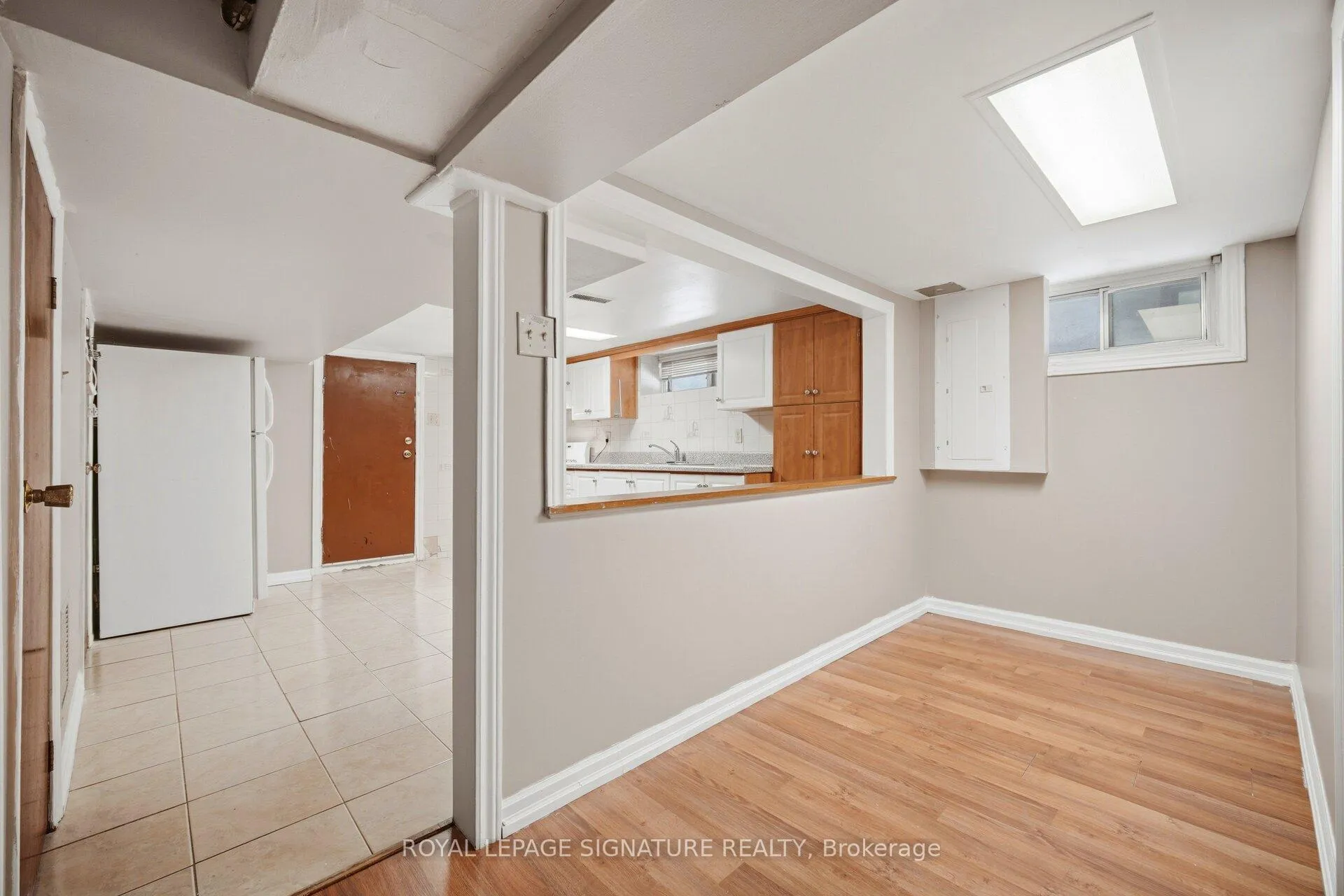Photo 15 of Unit 2, 2000 Dufferin Street, Toronto, Caledonia-Fairbank — HOMEH