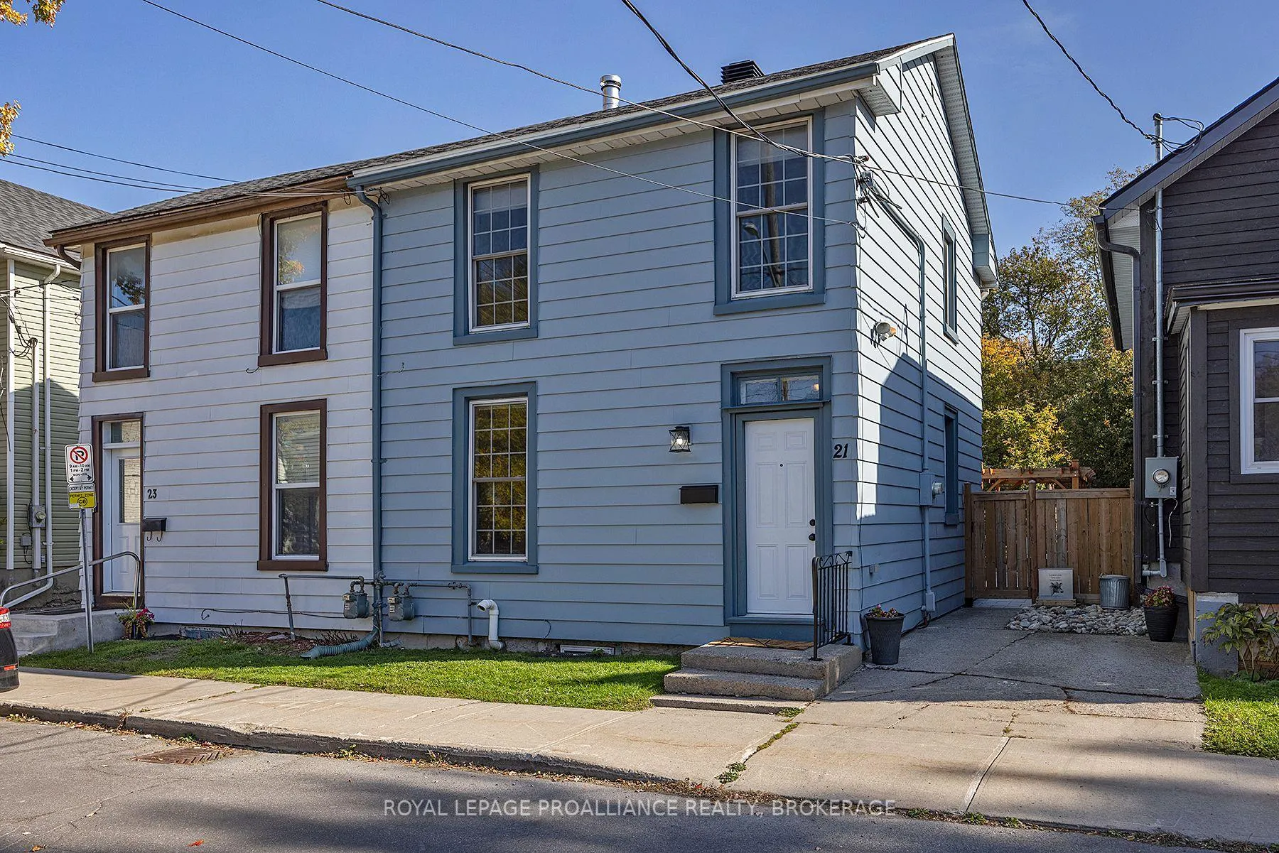 Photo 28 of 21 Main Street, Kingston, East of Sir John A. Blvd — HOMEH